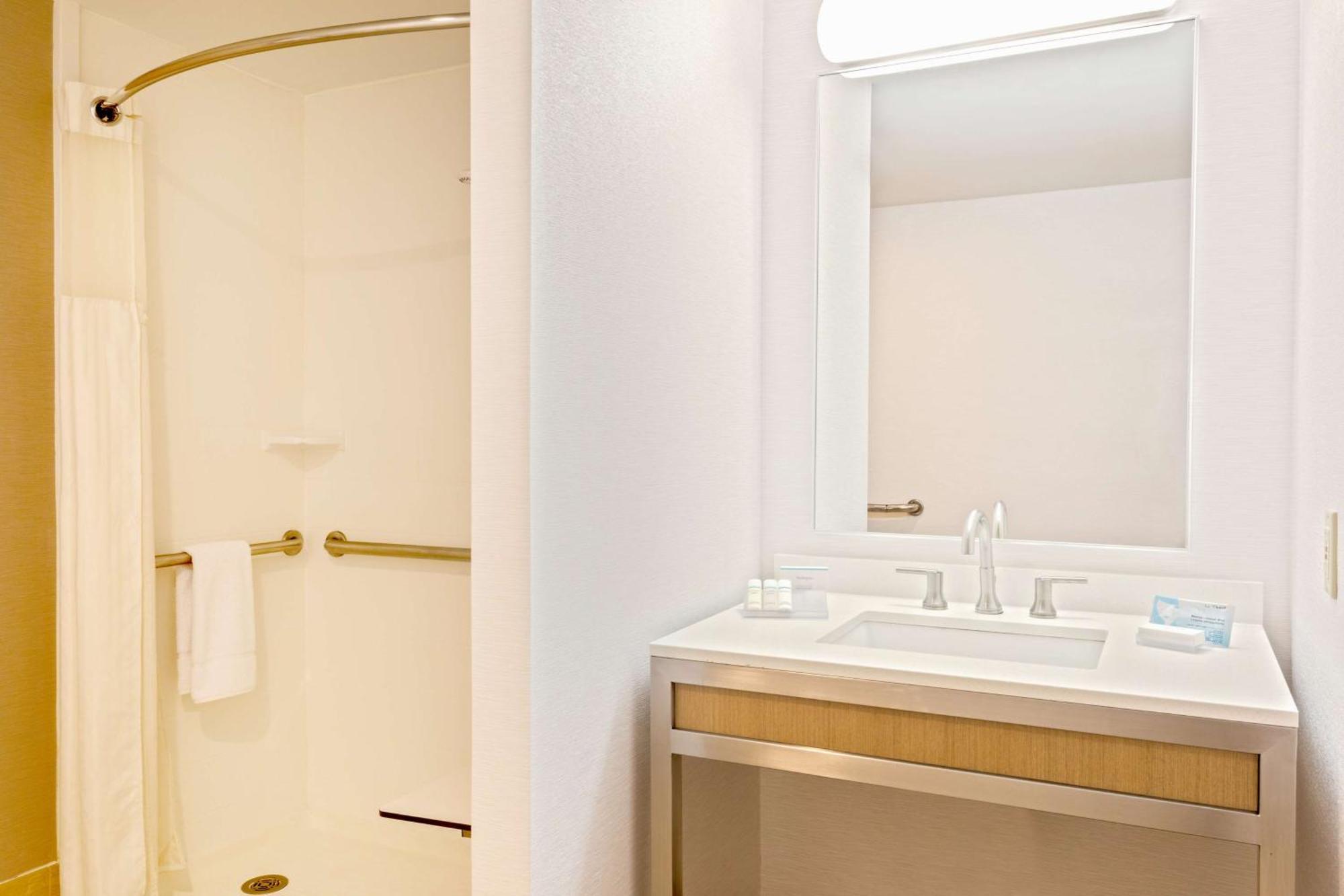 Double Room with Two Double Beds and Roll-in Shower - Mobility Access