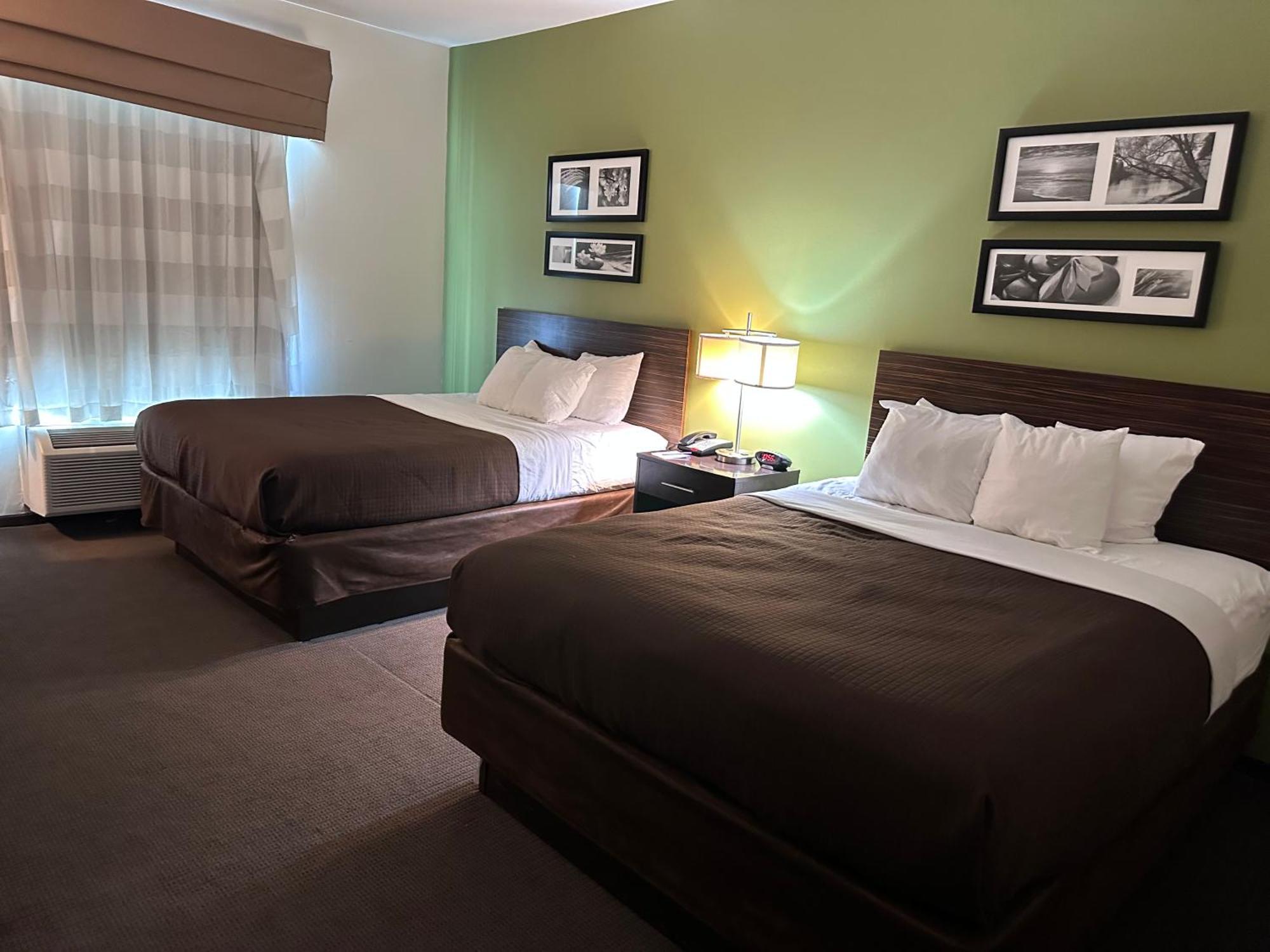 Standard Queen Room with Two Queen Beds - Non-Smoking