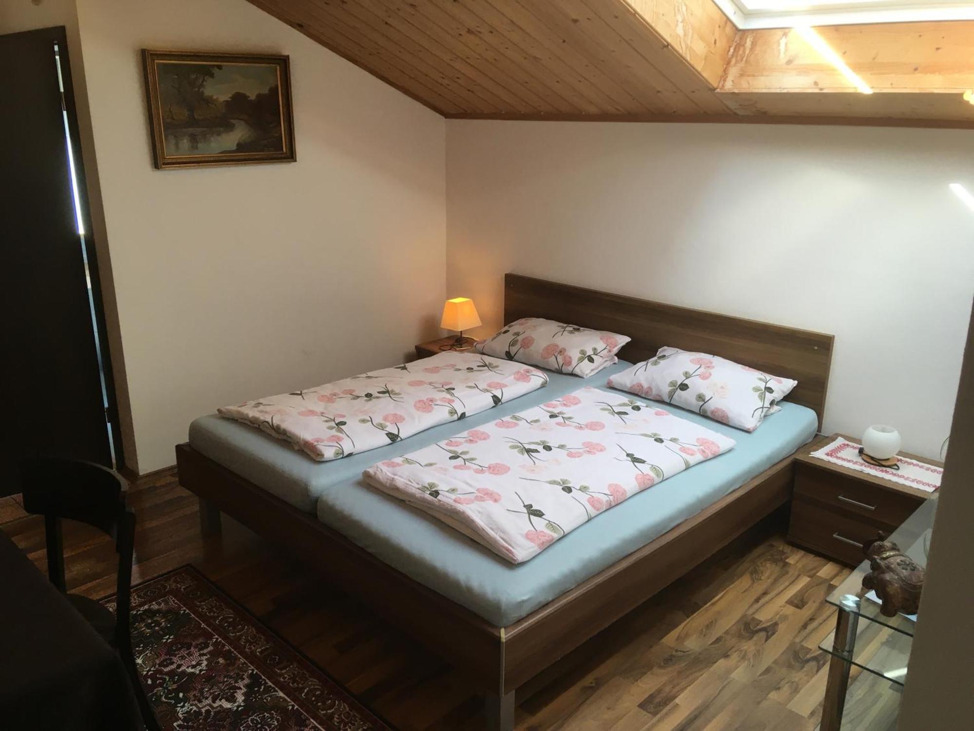 Doppelzimmer mit Balkon