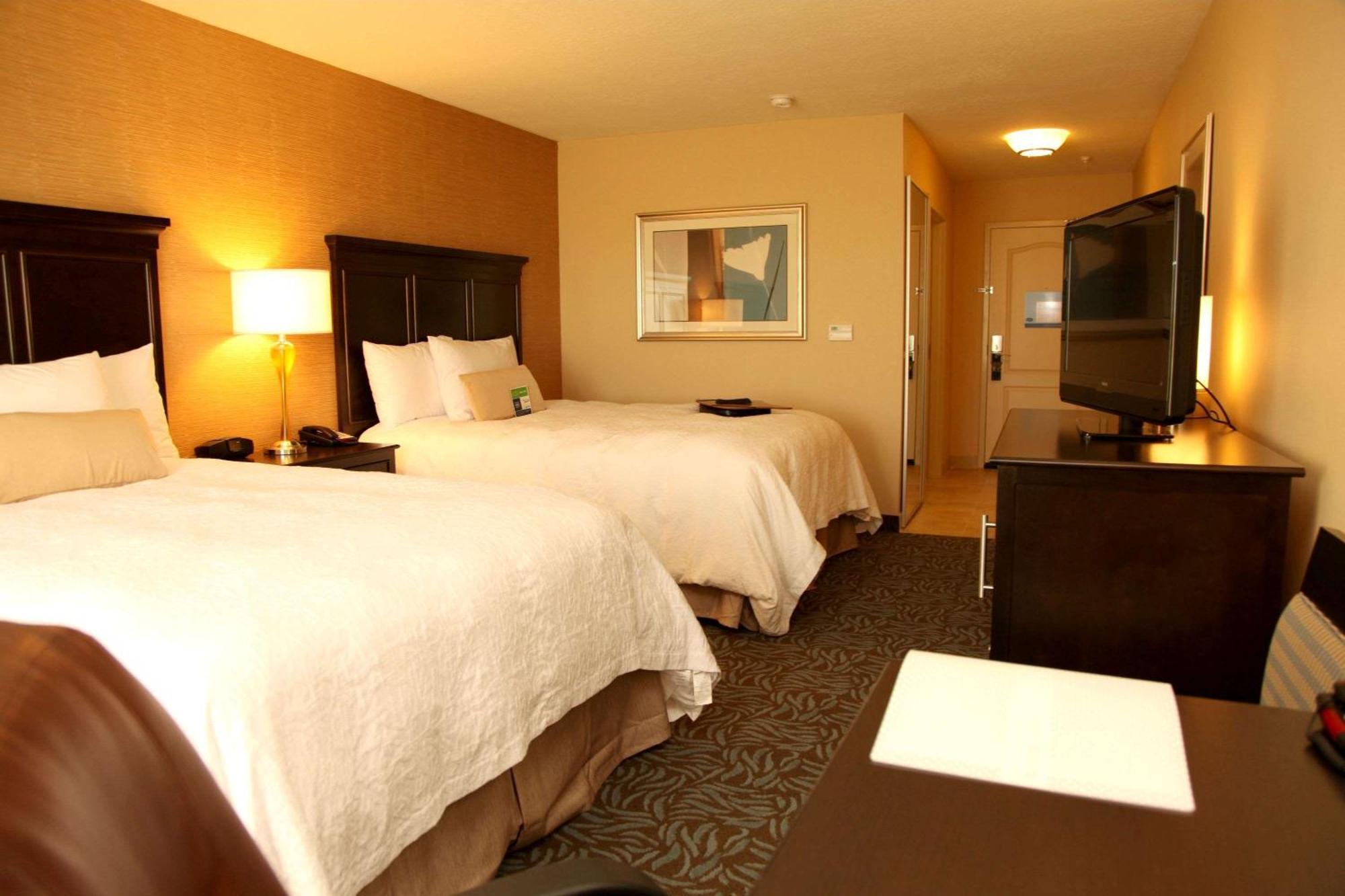 Queen Room with Two Queen Beds - Mobility and Hearing Access/Non-Smoking