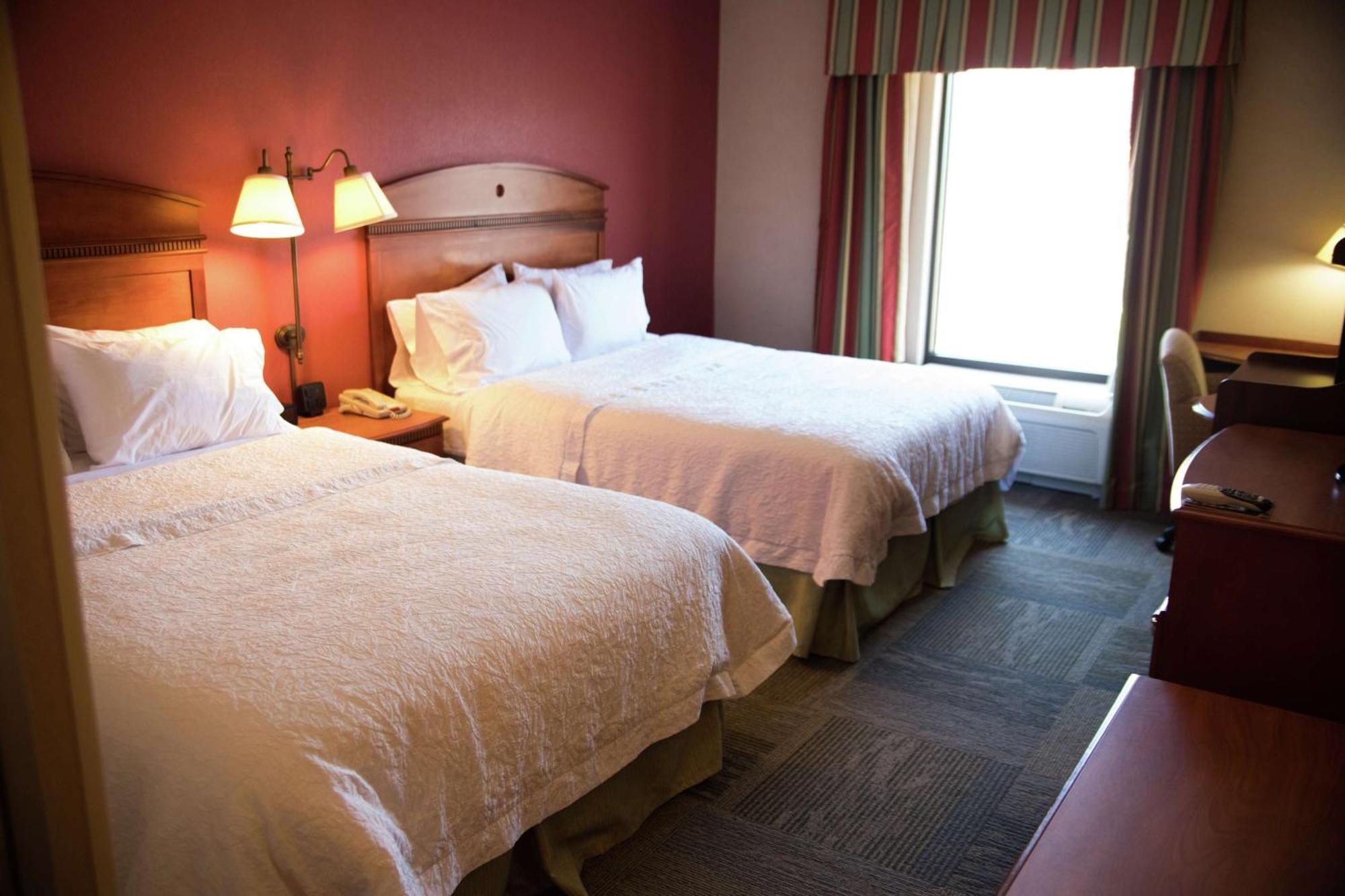 Room with Two Queen Beds - Non-Smoking