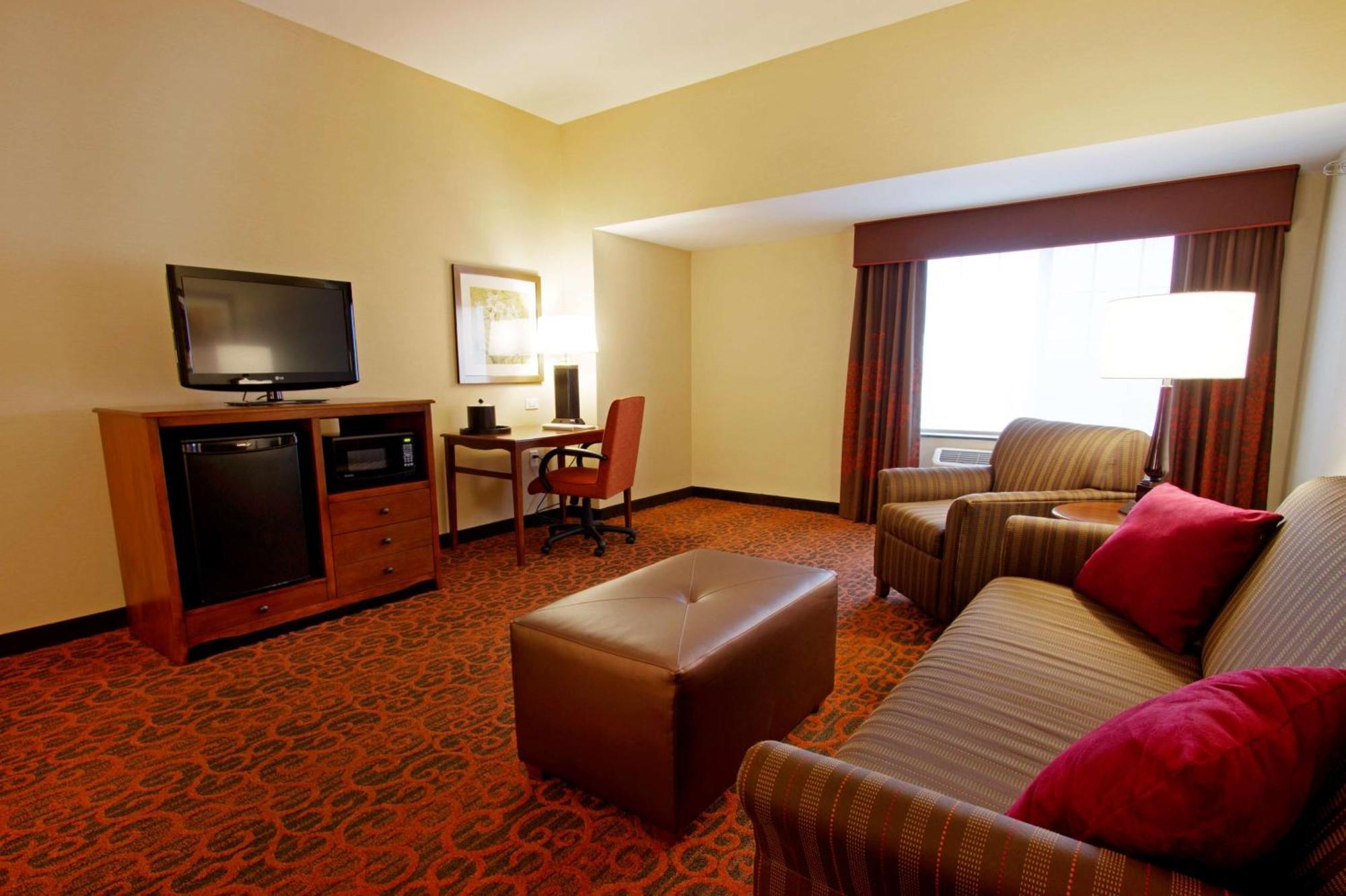 Queen Room with Two Queen Beds and Sofa Bed