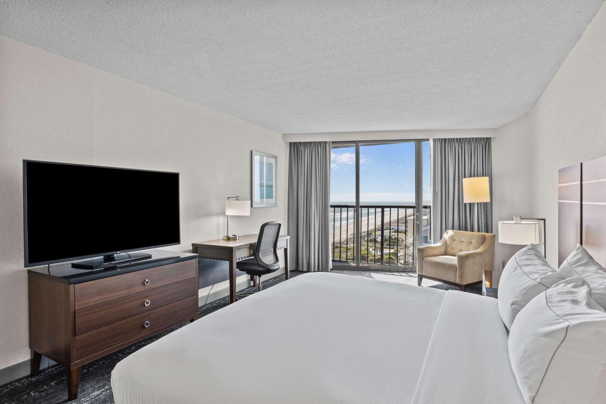 King Room Ocean View Non-Smoking