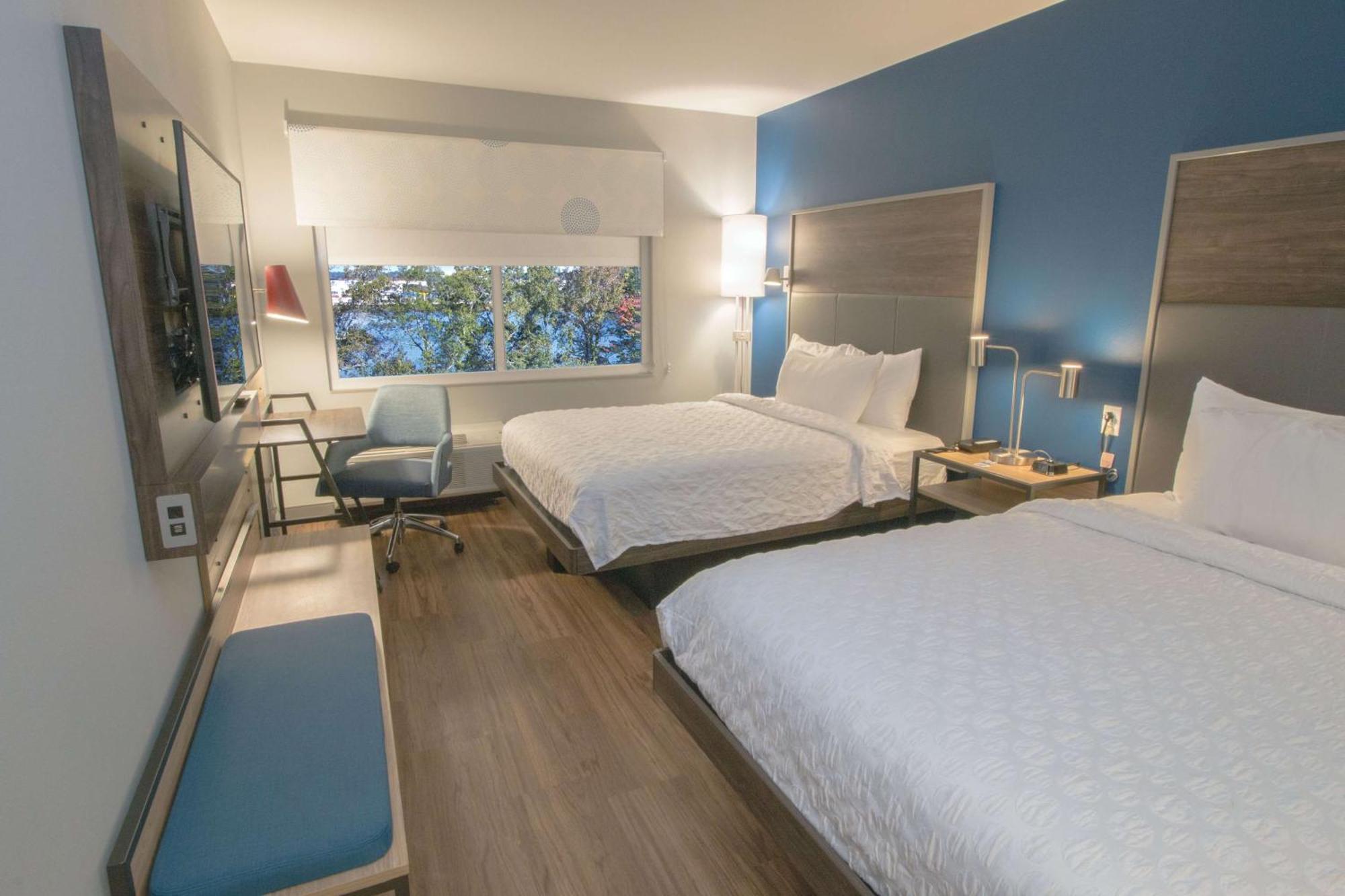 Queen Room with Two Queen Beds