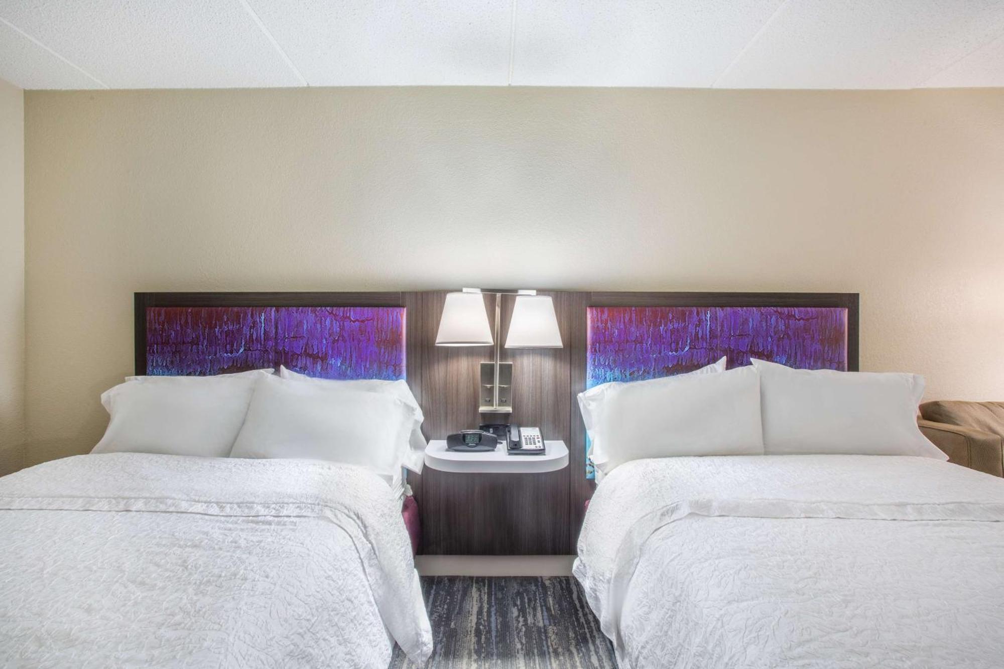 Double Room with Two Double Beds - Non-Smoking