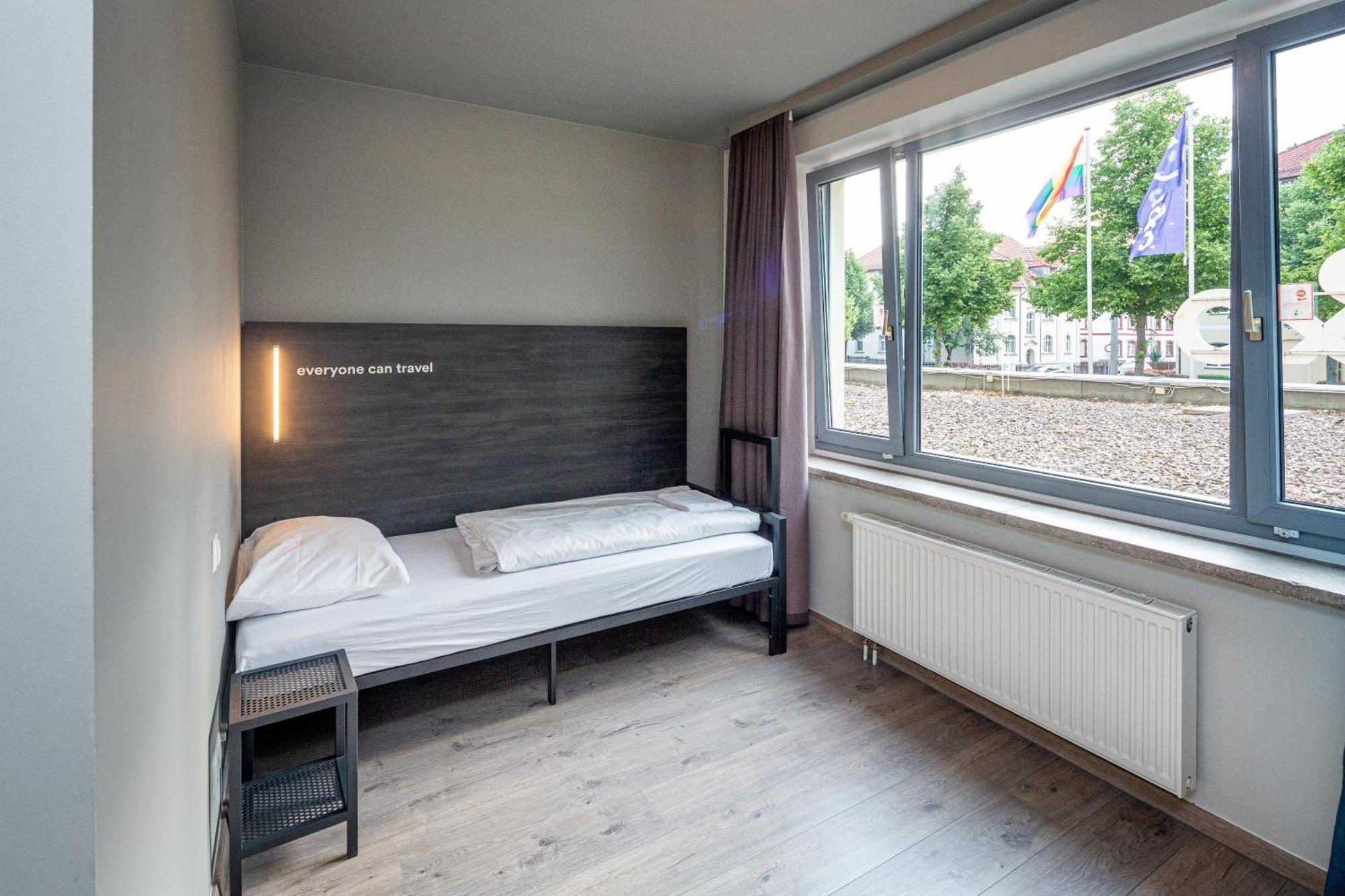Single Room,1551550705:JPEG