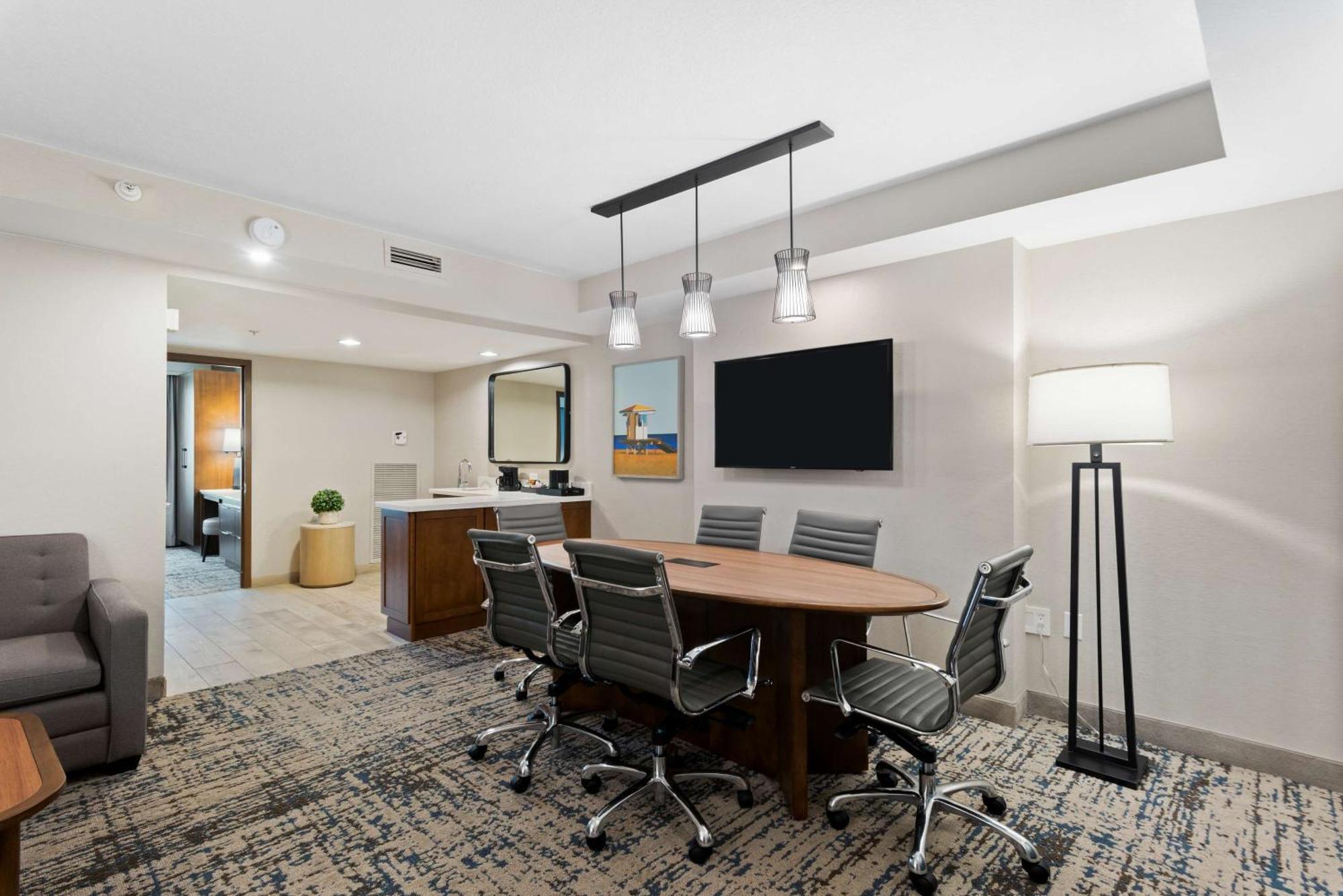 Two-Bedroom King Executive Suite