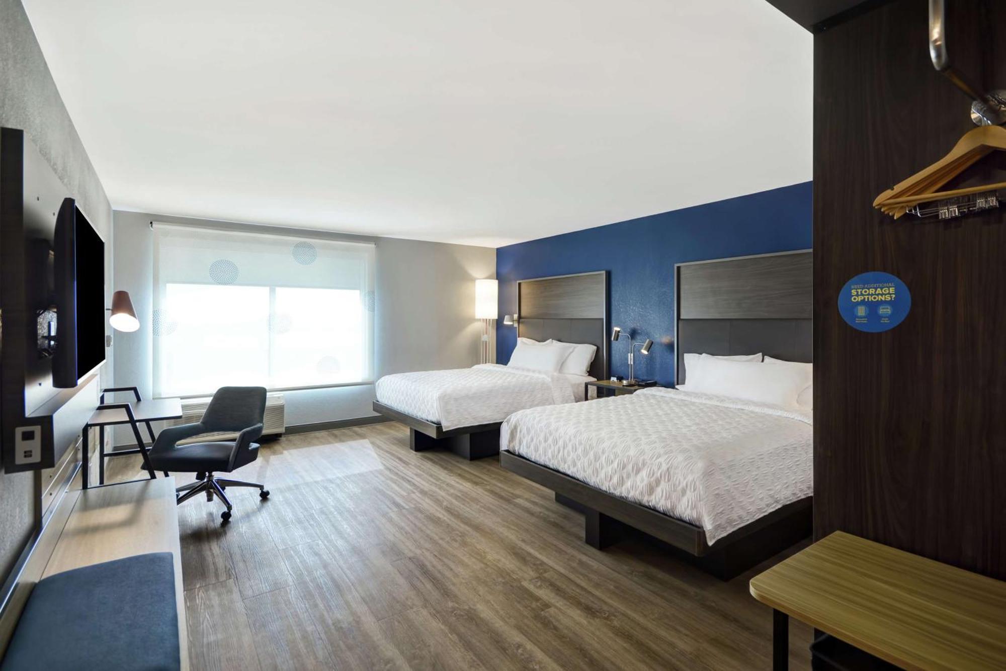 Queen Room with Two Queen Beds
