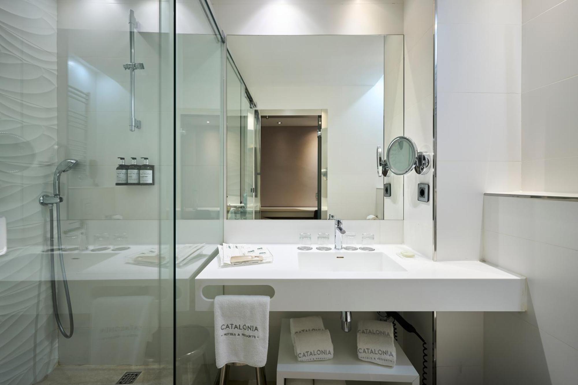 Chambre Quadruple (2 Adultes + 2 Enfants)