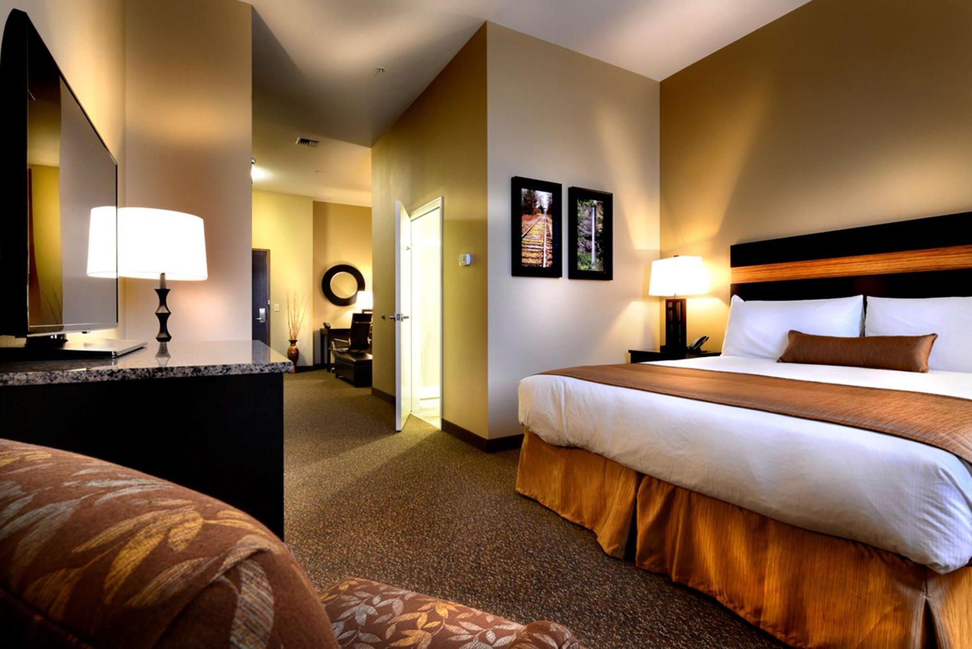 King Studio Suite
