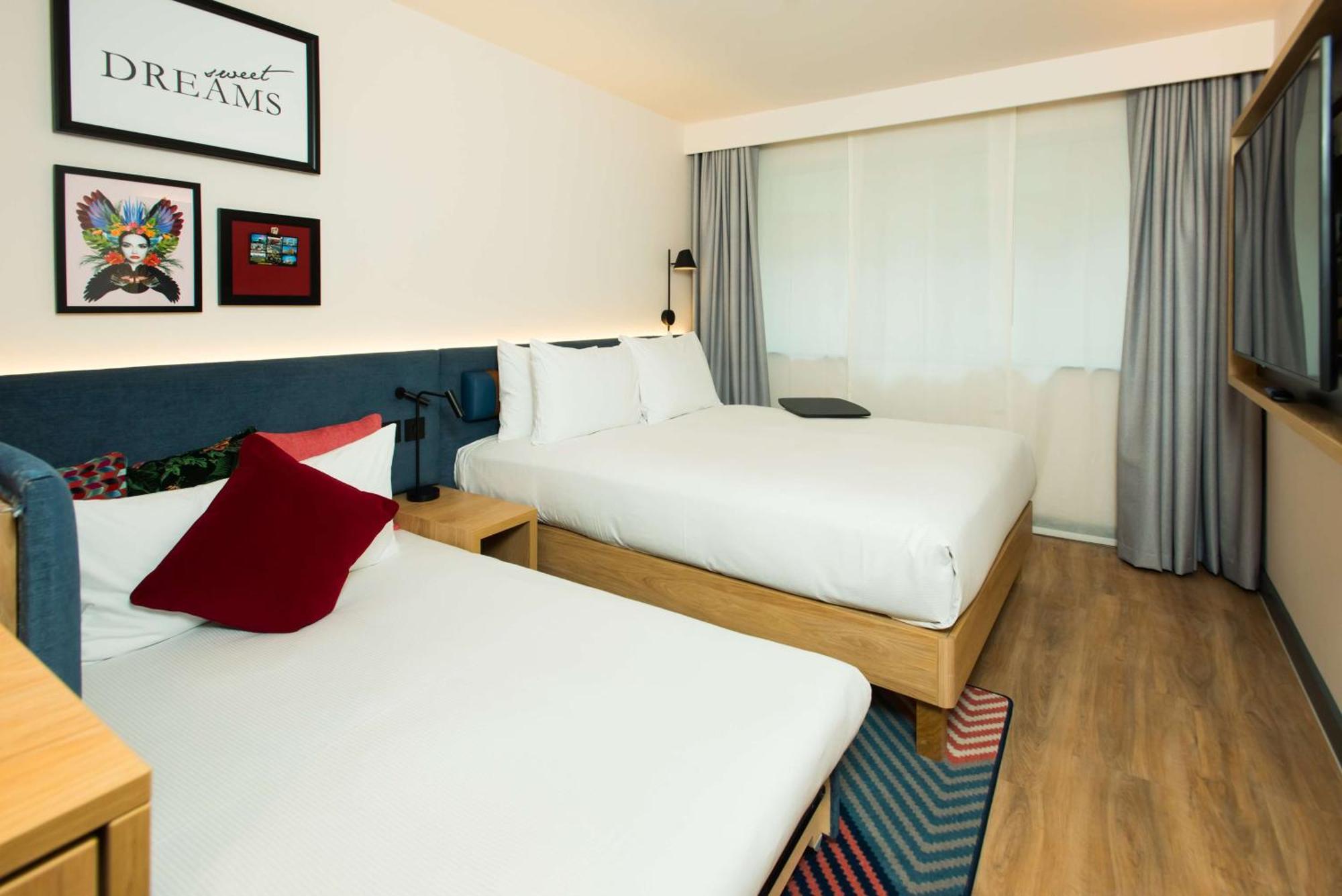 Quarto Família Conjugado com Cama Queen-size