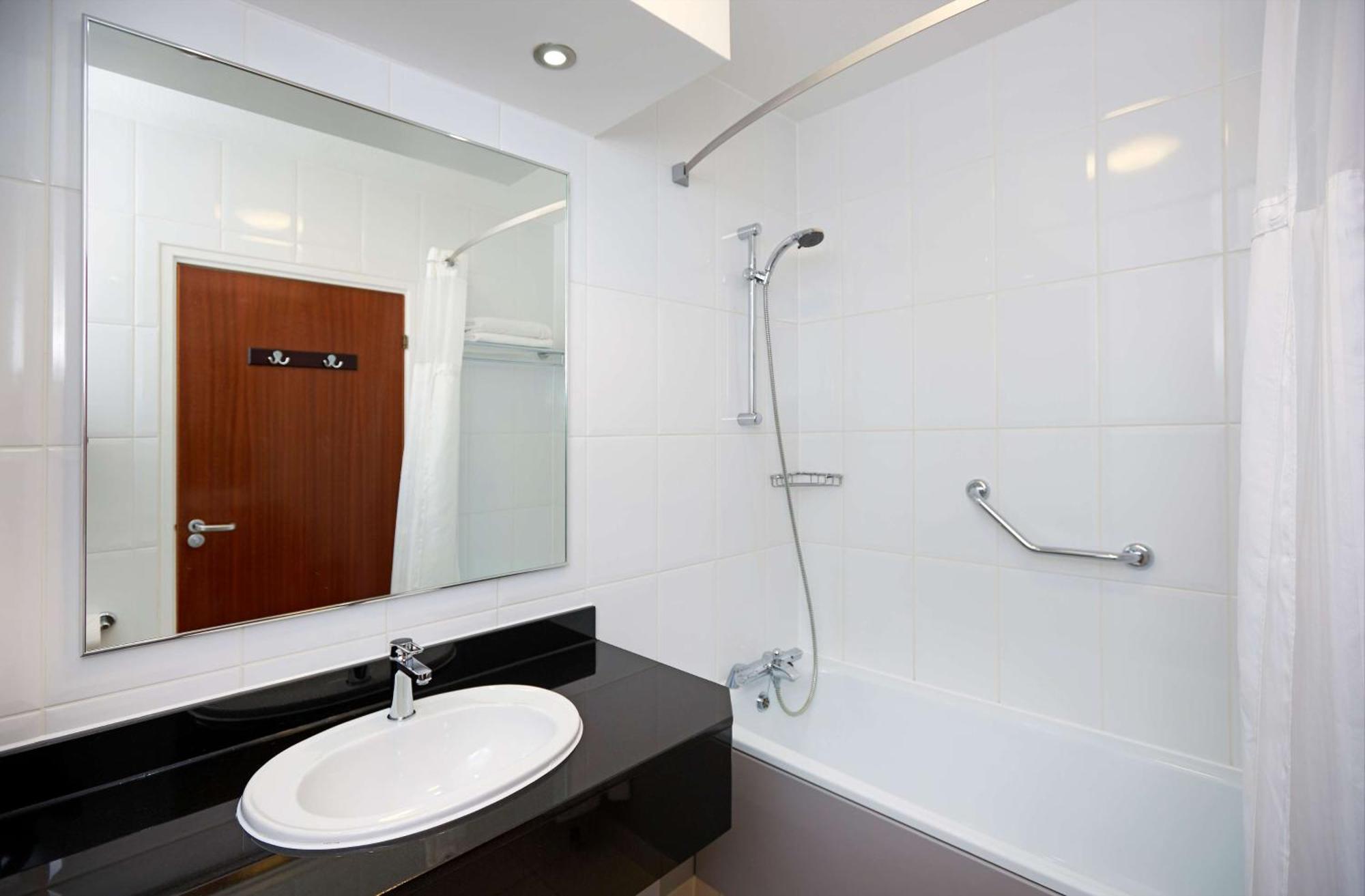 Doppelzimmer mit 2 Doppelbetten
