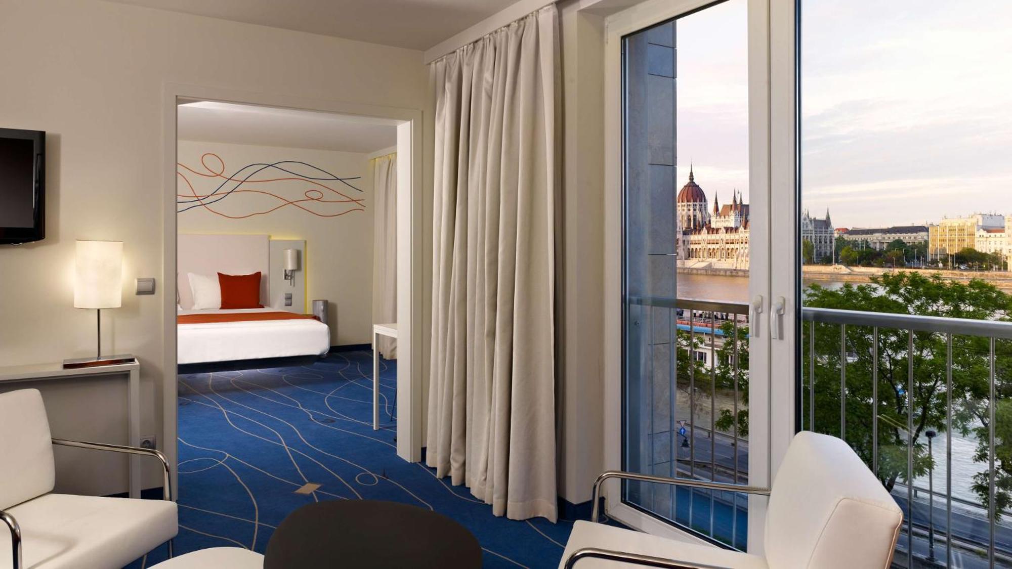 Suite com 1 Quarto e Vista Rio