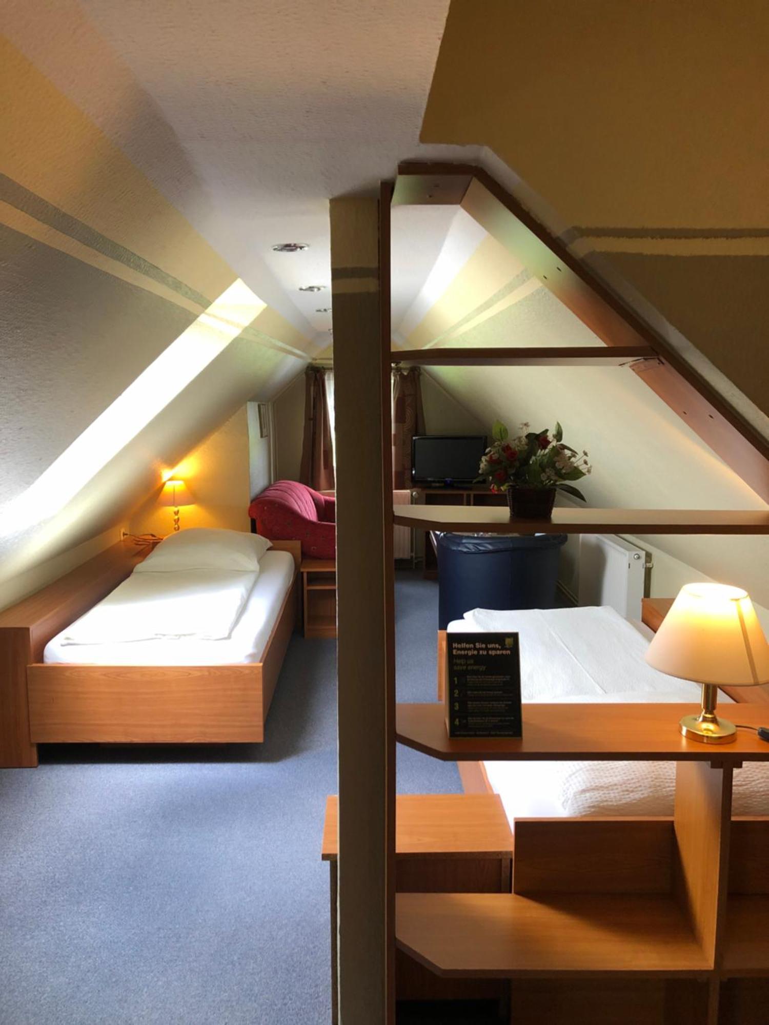 Standard Zweibettzimmer