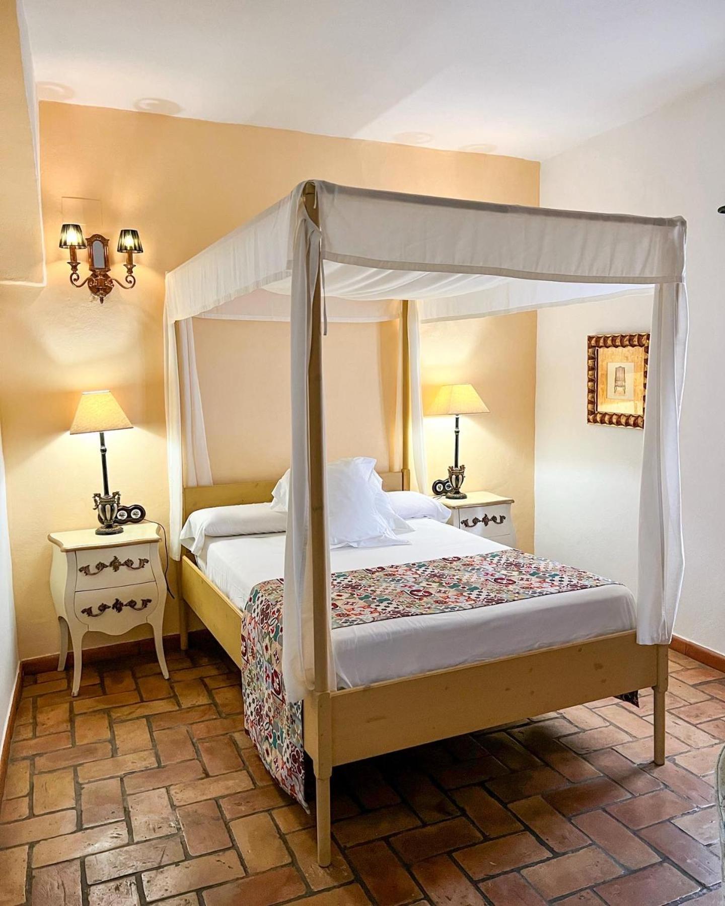 Habitación Doble con baño privado