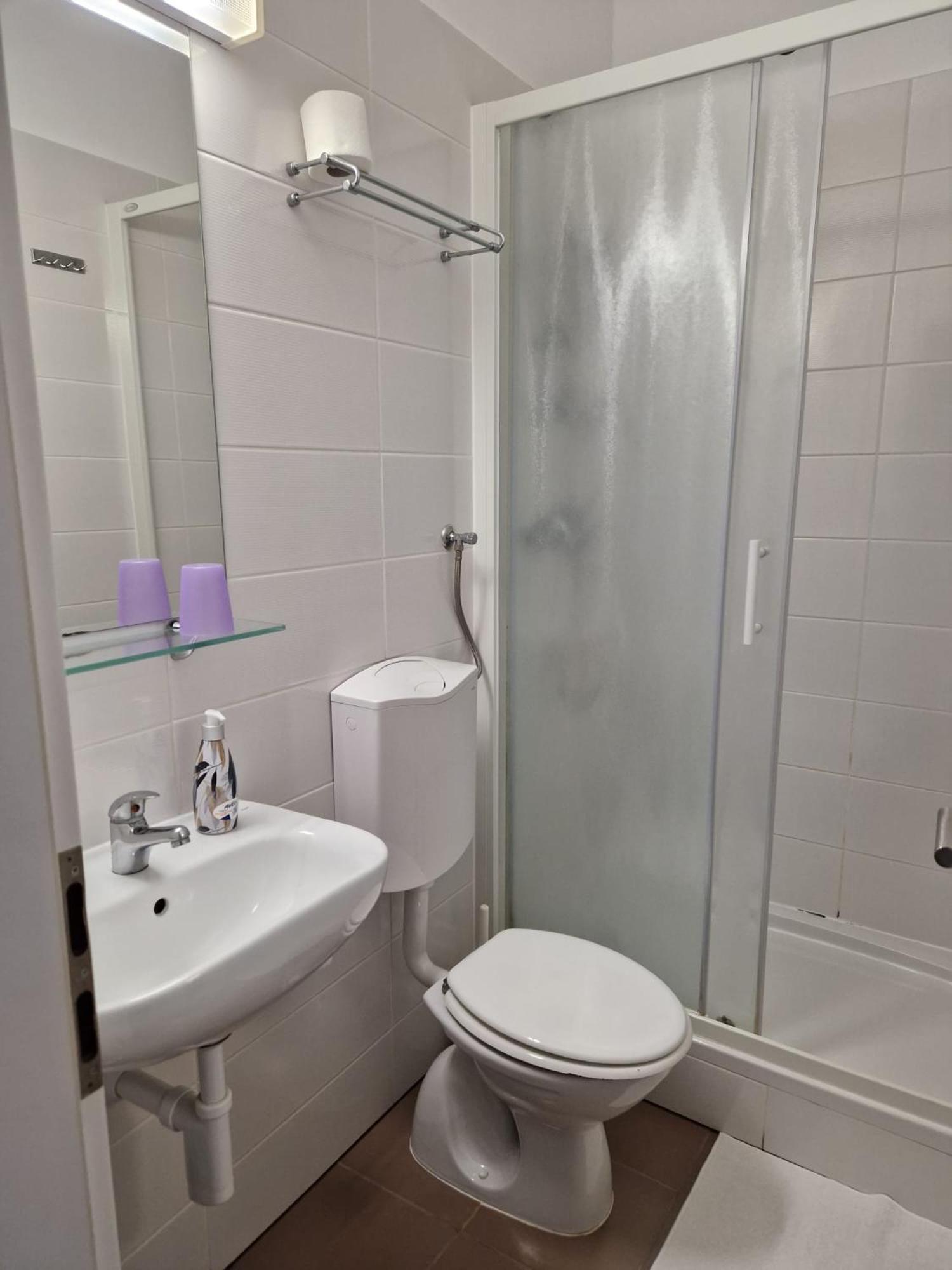 Camera Singola con Bagno