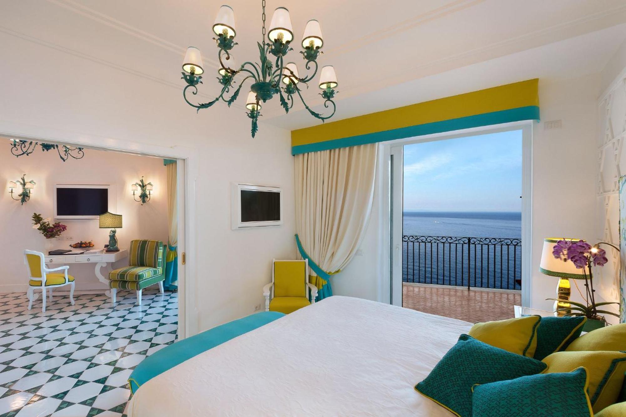 Suite met Terras en Uitzicht op Zee