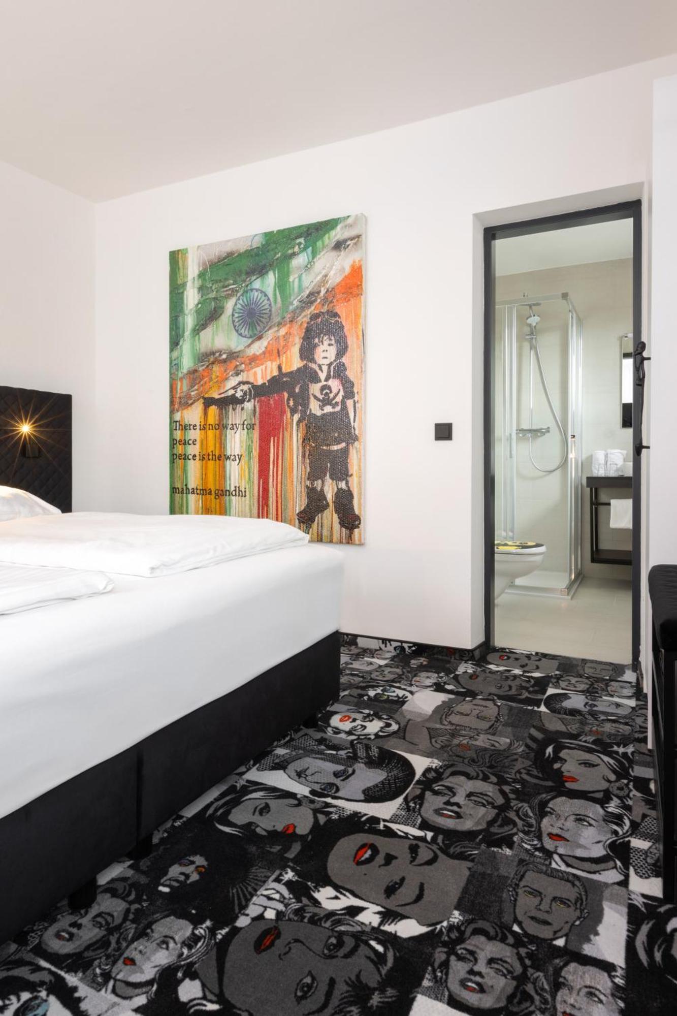 Kamer met Kingsize Bed