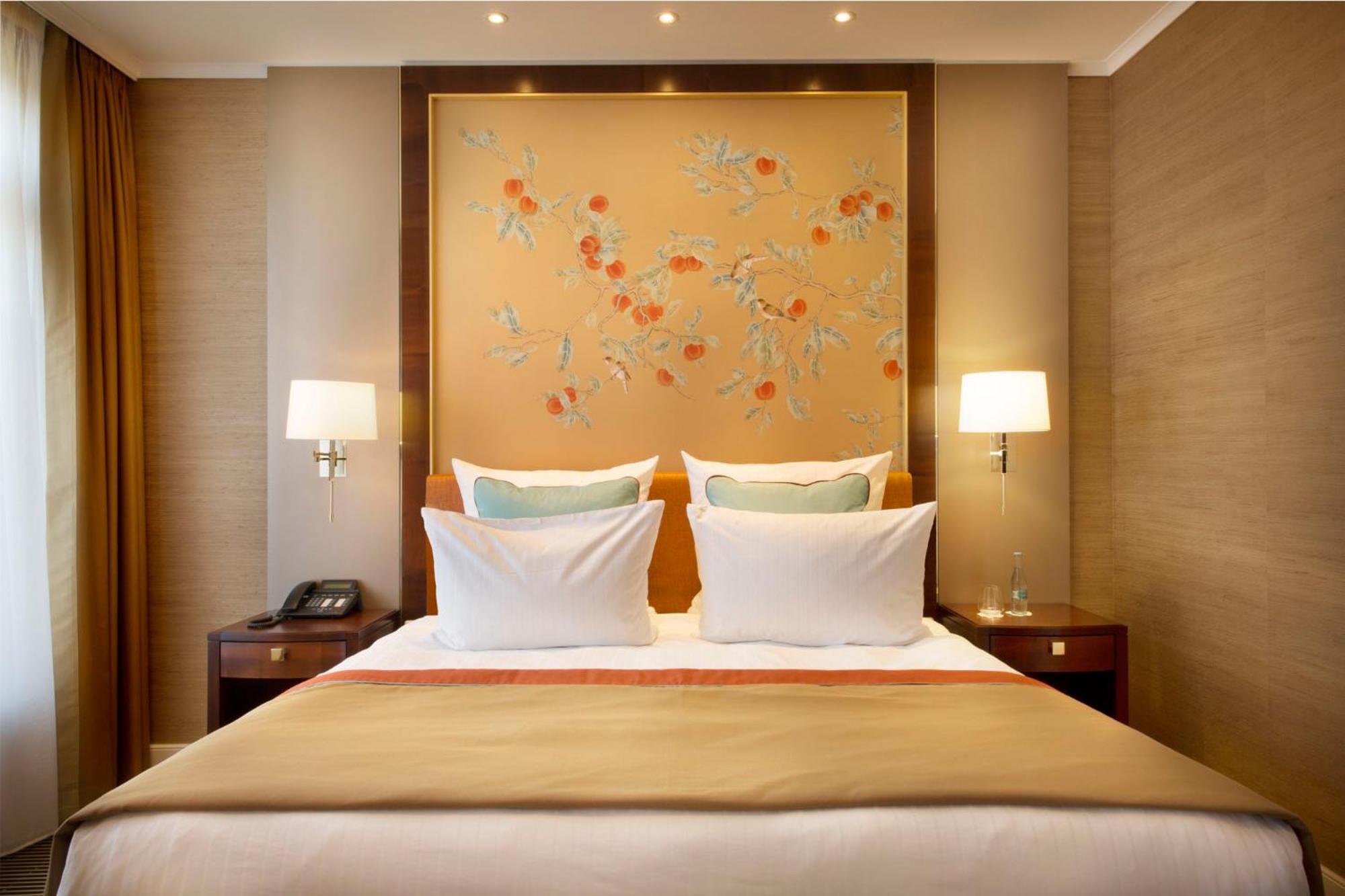 Penthouse Deluxe Zimmer mit 1 Kingsize-Bett und Stadtblick