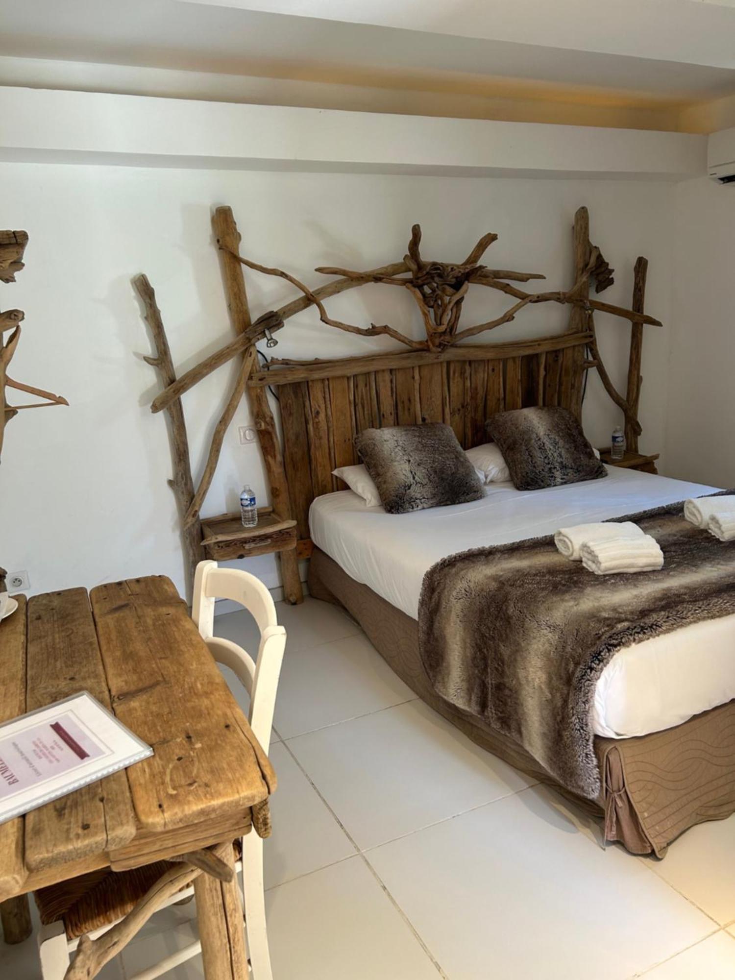 Chambre Double avec Salle de Bains Privative