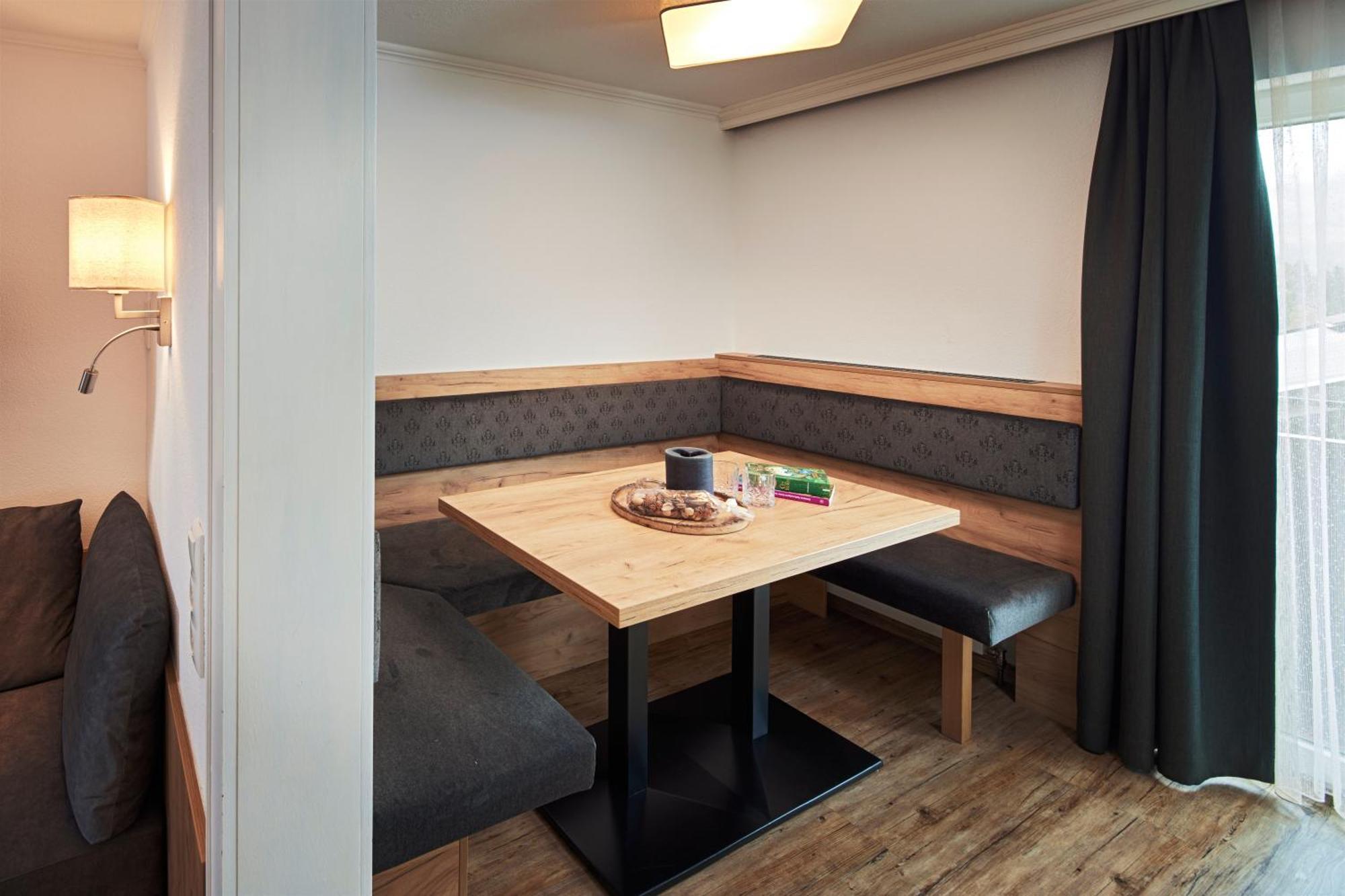 Doppelzimmer mit Balkon