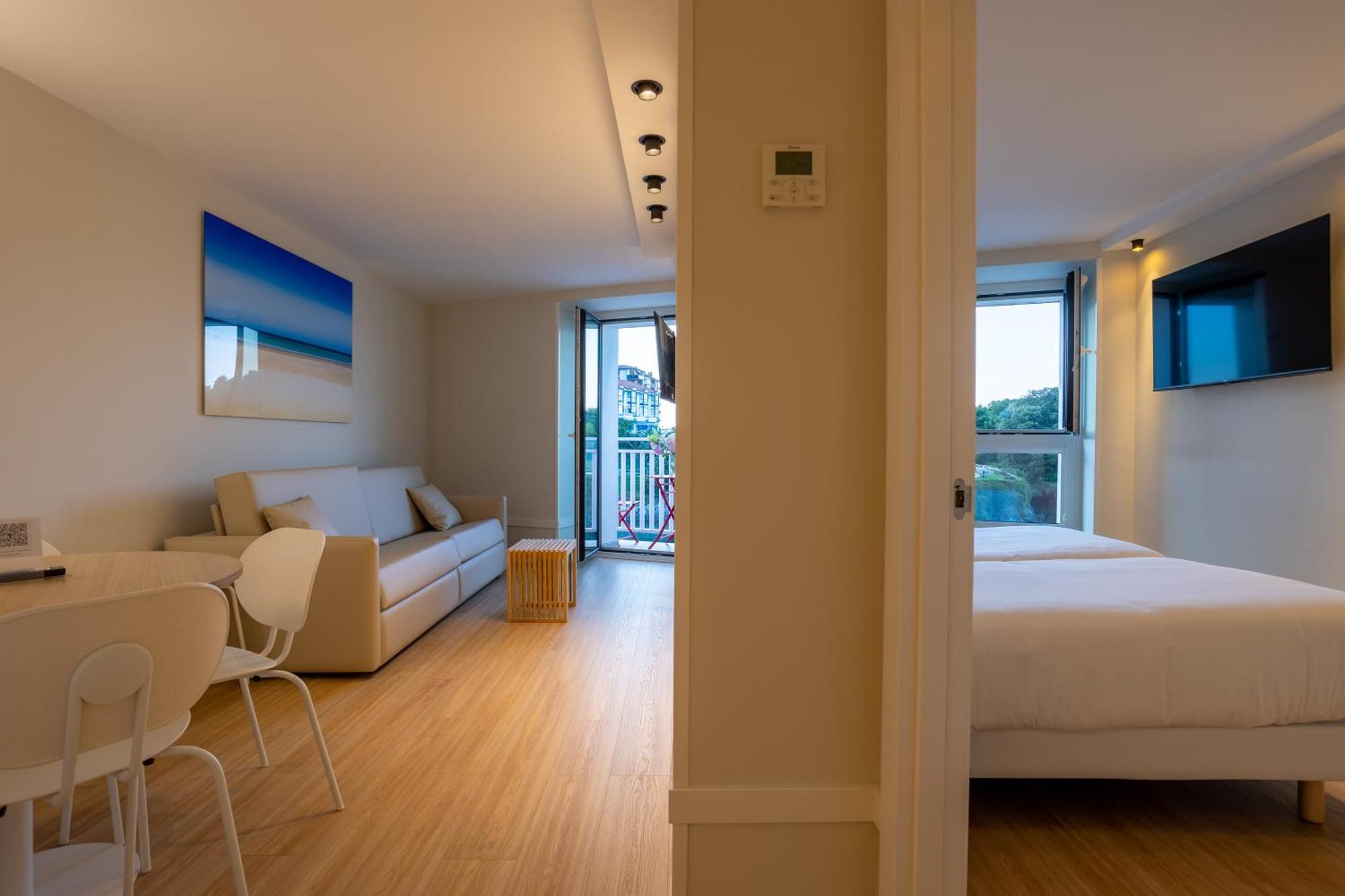 Appartement 1 Chambre de Luxe - Vue sur Port