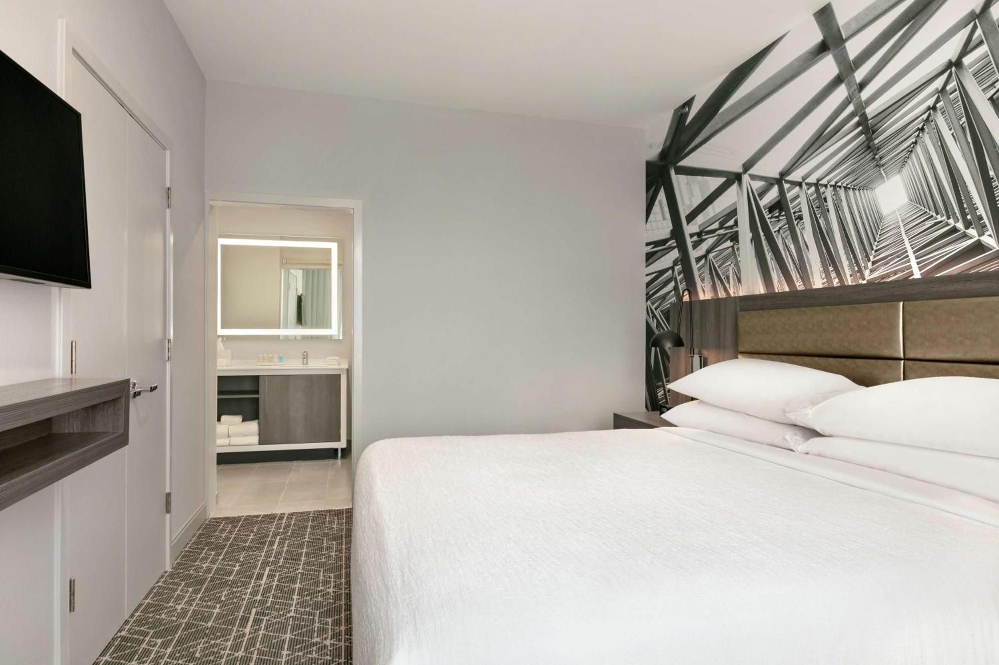 Two-Room King Suite