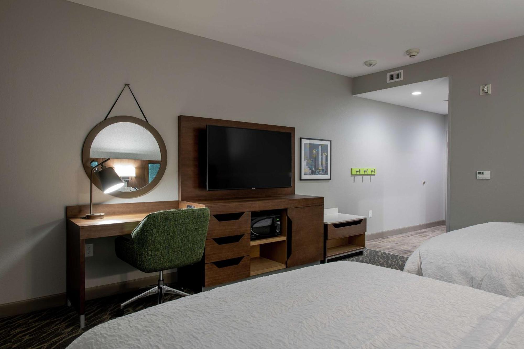 Queen Room with Two Queen Beds - Mobility and Hearing Access