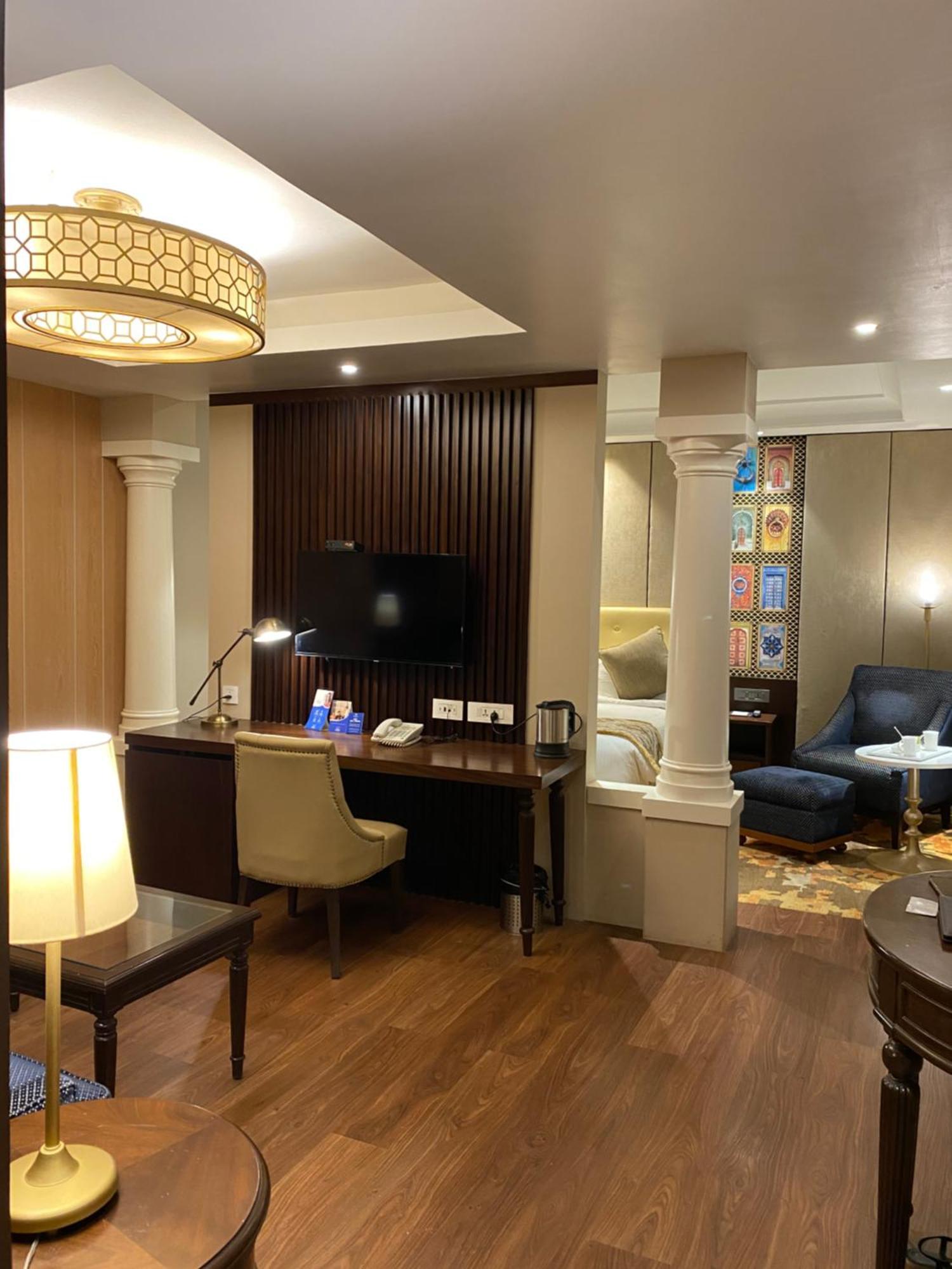 Deluxe Suite