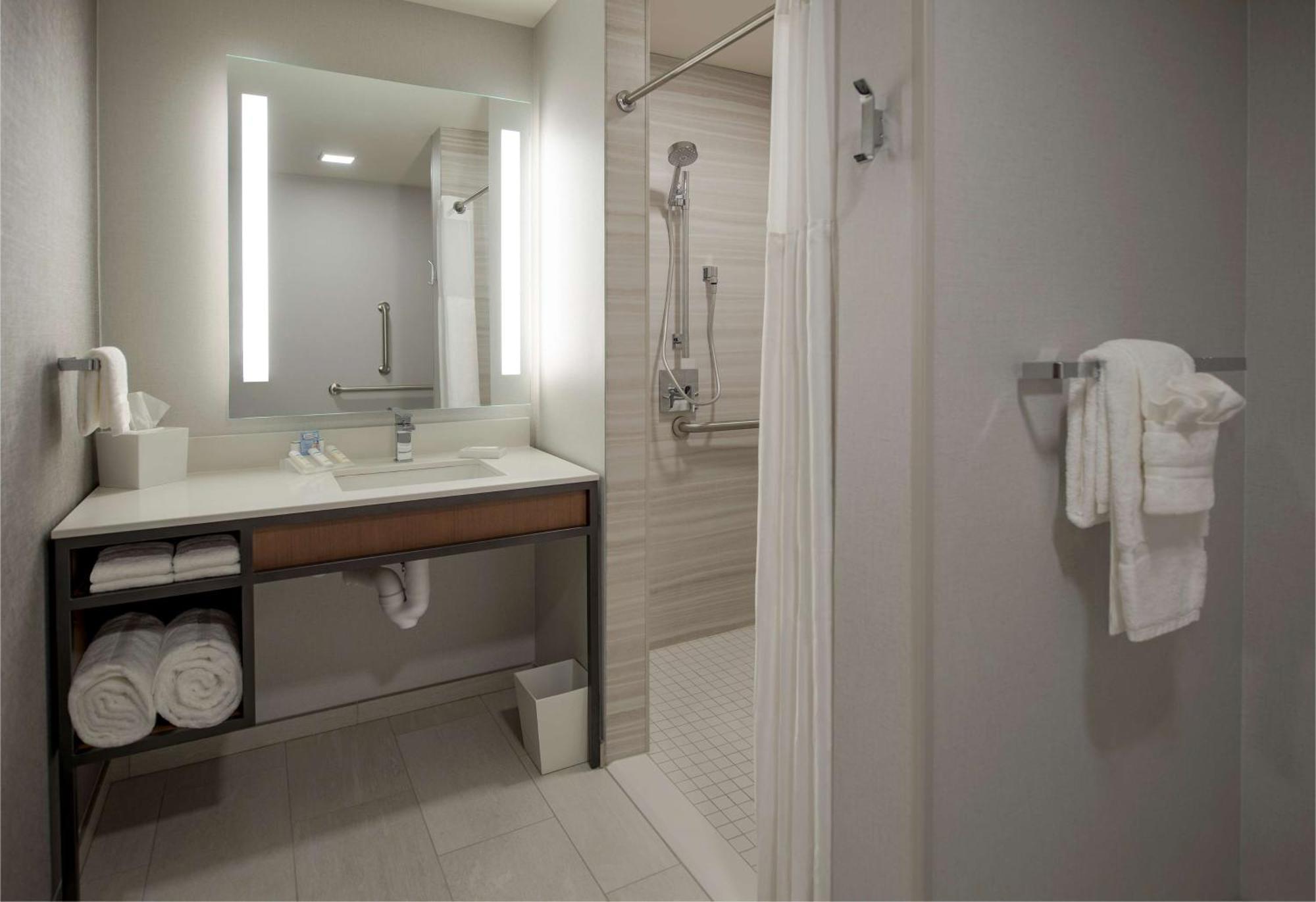 Two Queen Suite - Hearing Accessible