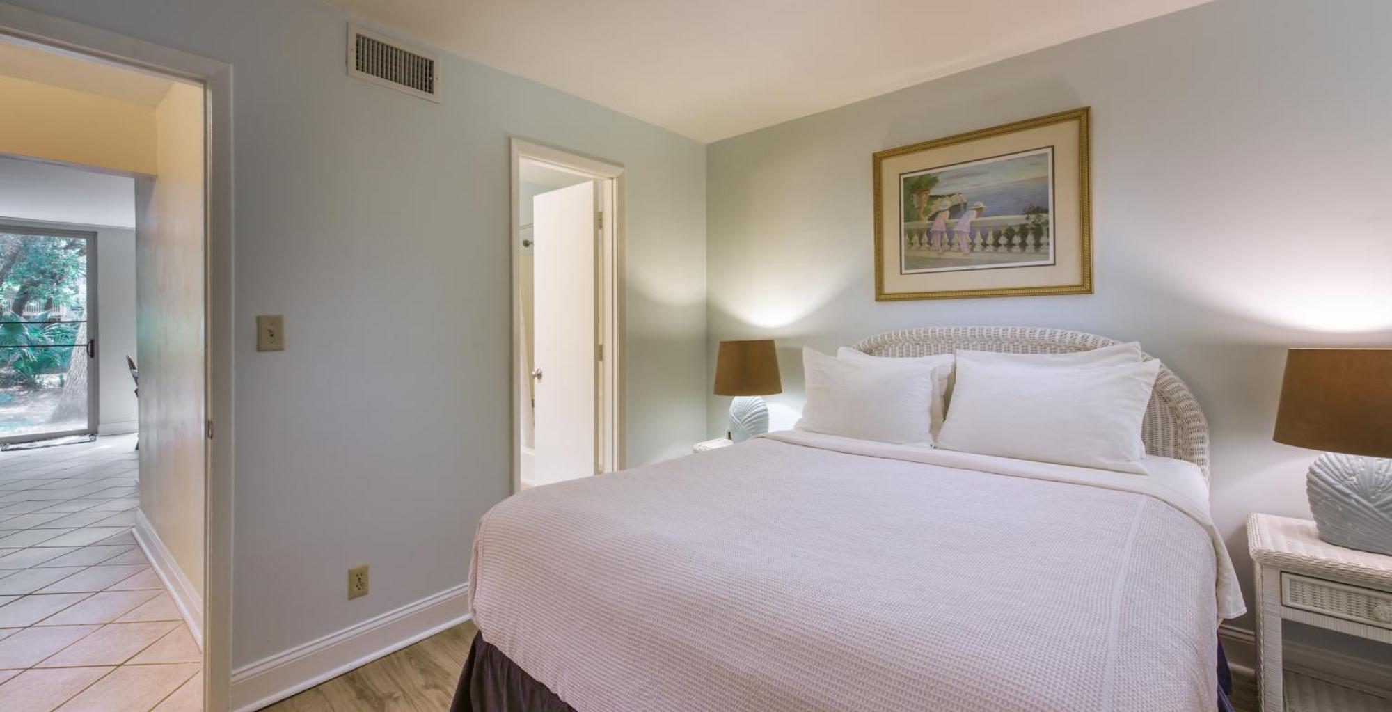 One-Bedroom Suite - Island View