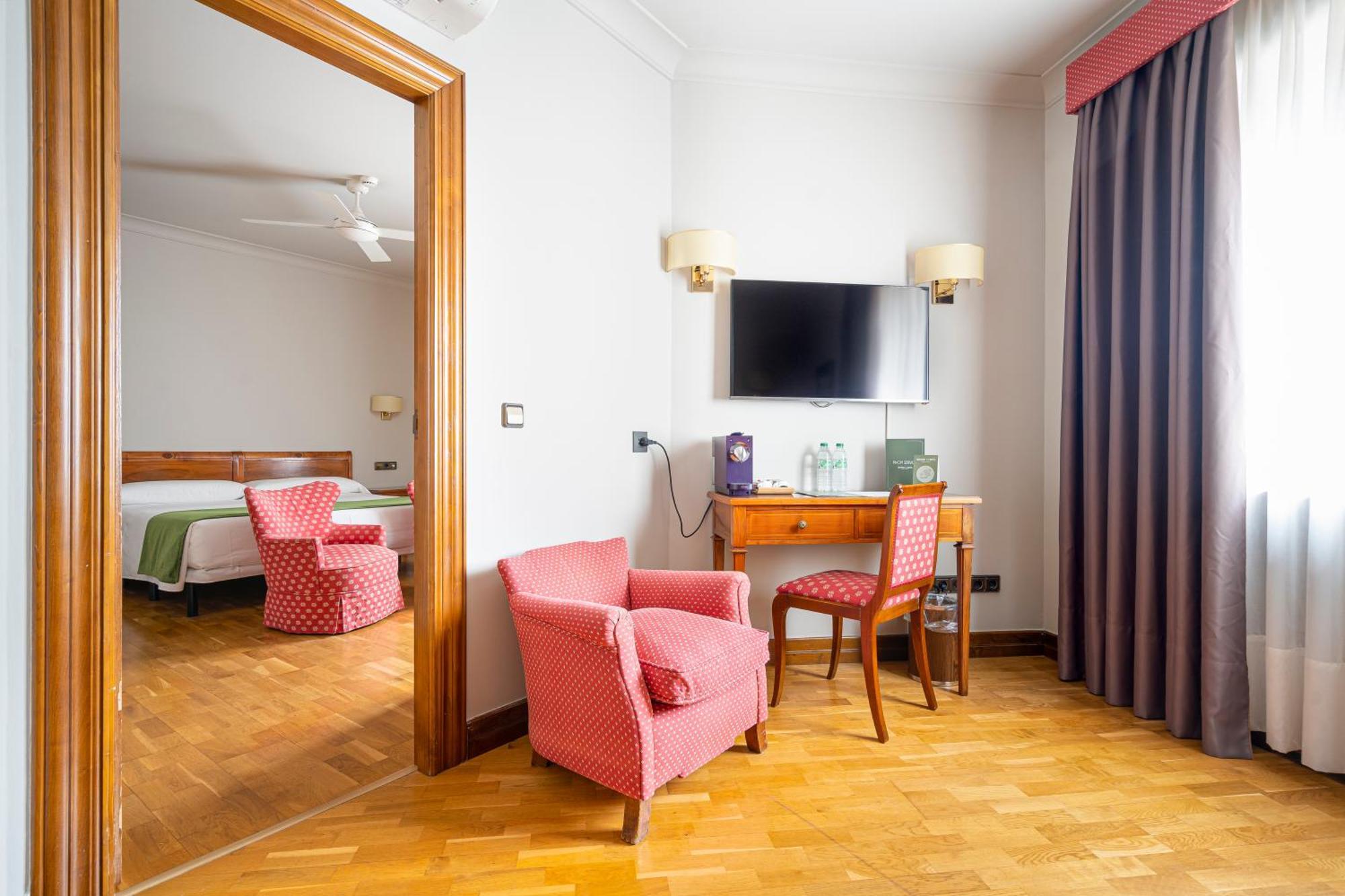 Suite Familiar (2 adultos + 1 niño)
