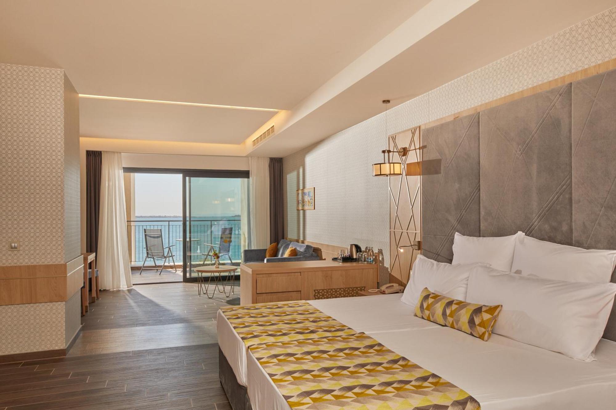 Suite Junior - Vue Frontale sur Mer