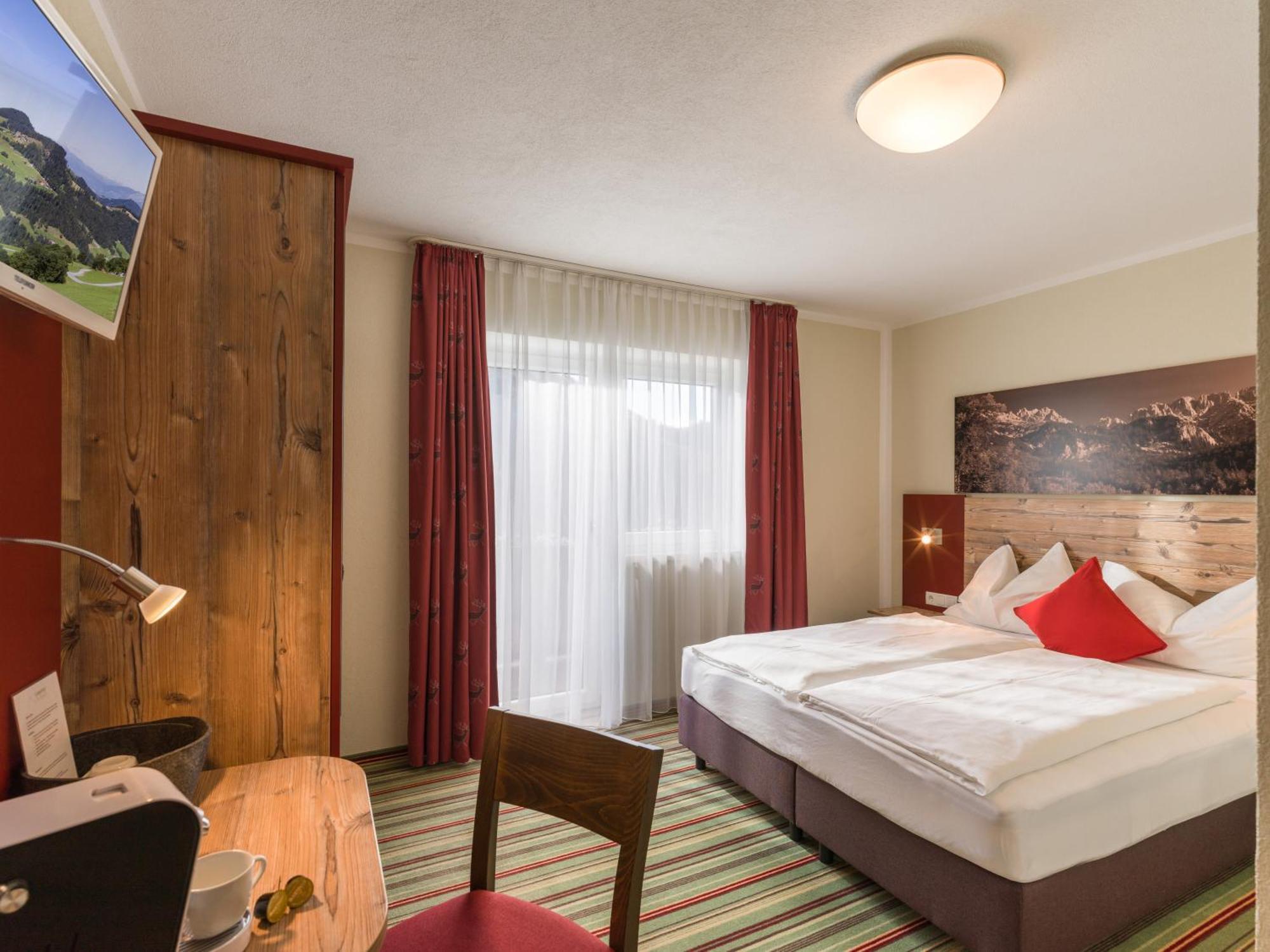Doppelzimmer mit Balkon