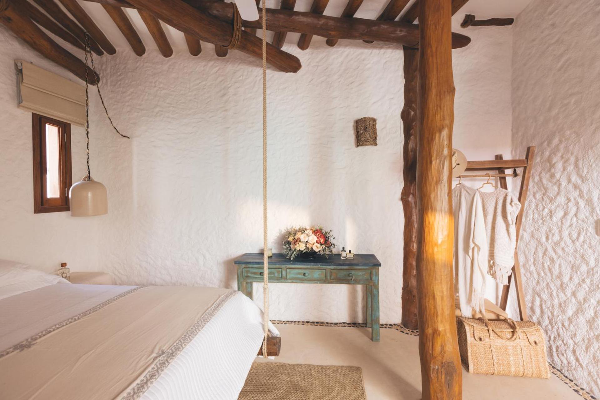 Standard Room (2 Adults)