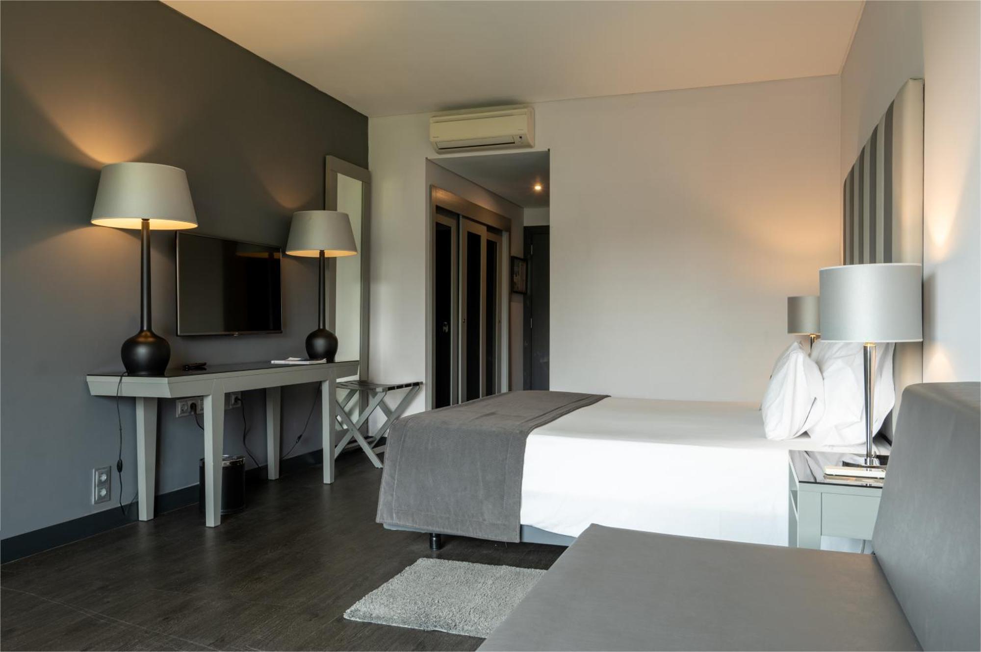 Quarto Familiar Standard