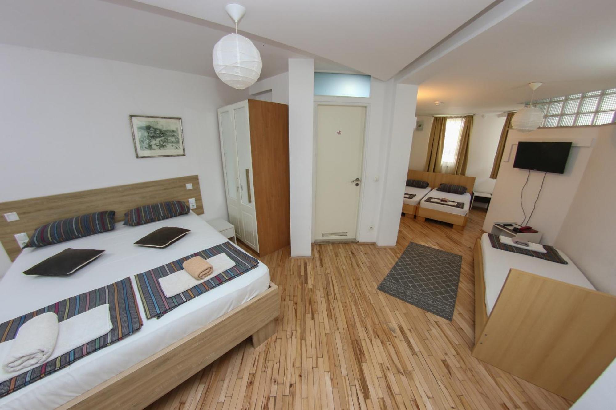 Apartment mit Balkon