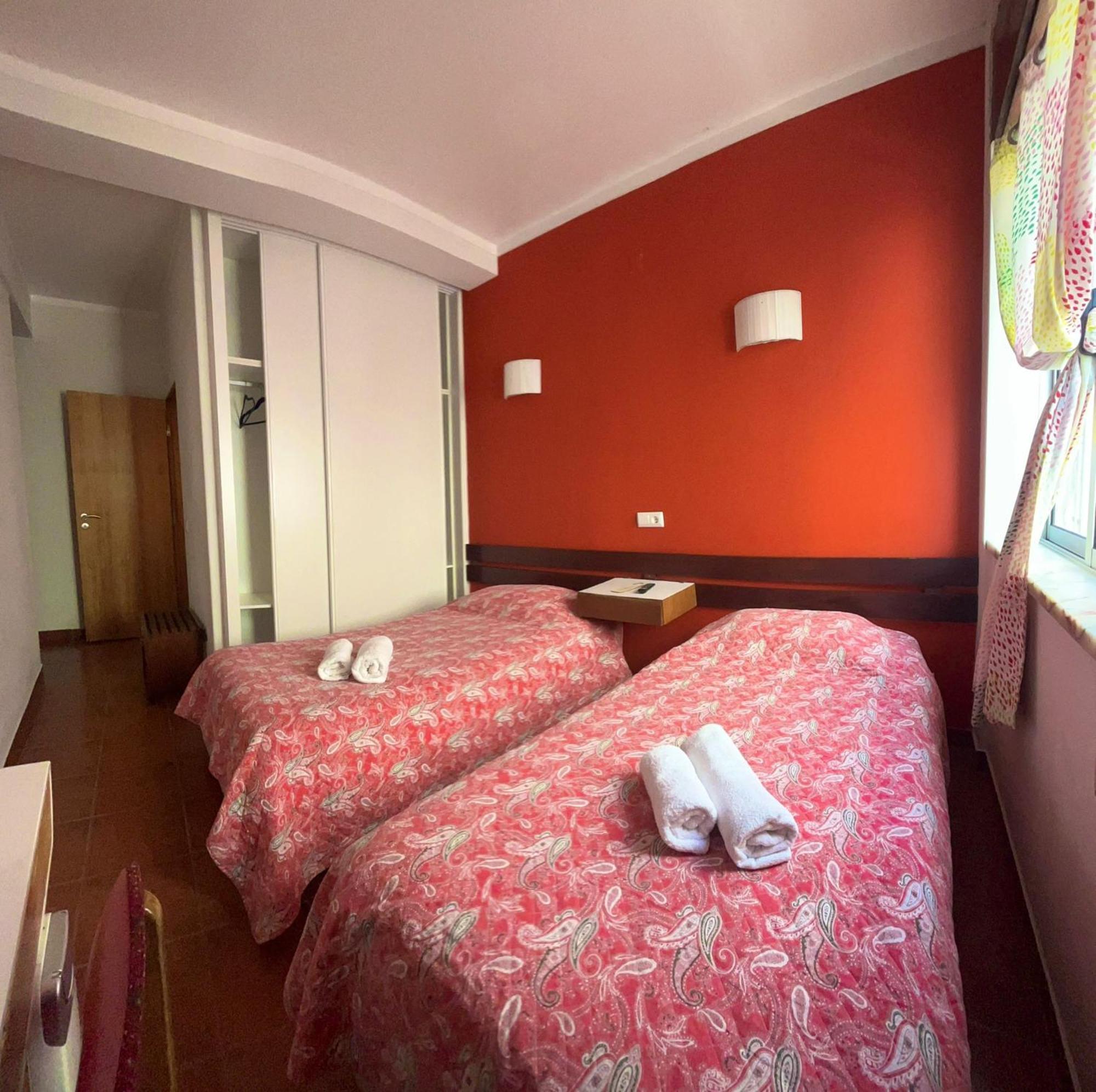 Twin Room with Private Bathroom,1569127010:JPEG