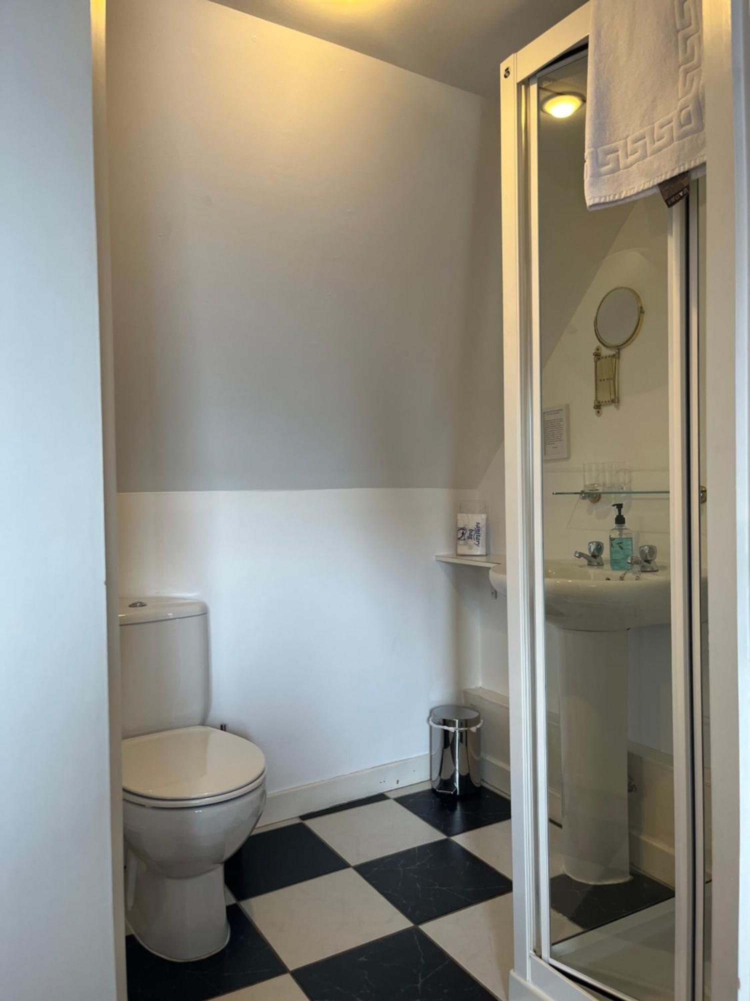Tweepersoonskamer met Eigen Badkamer