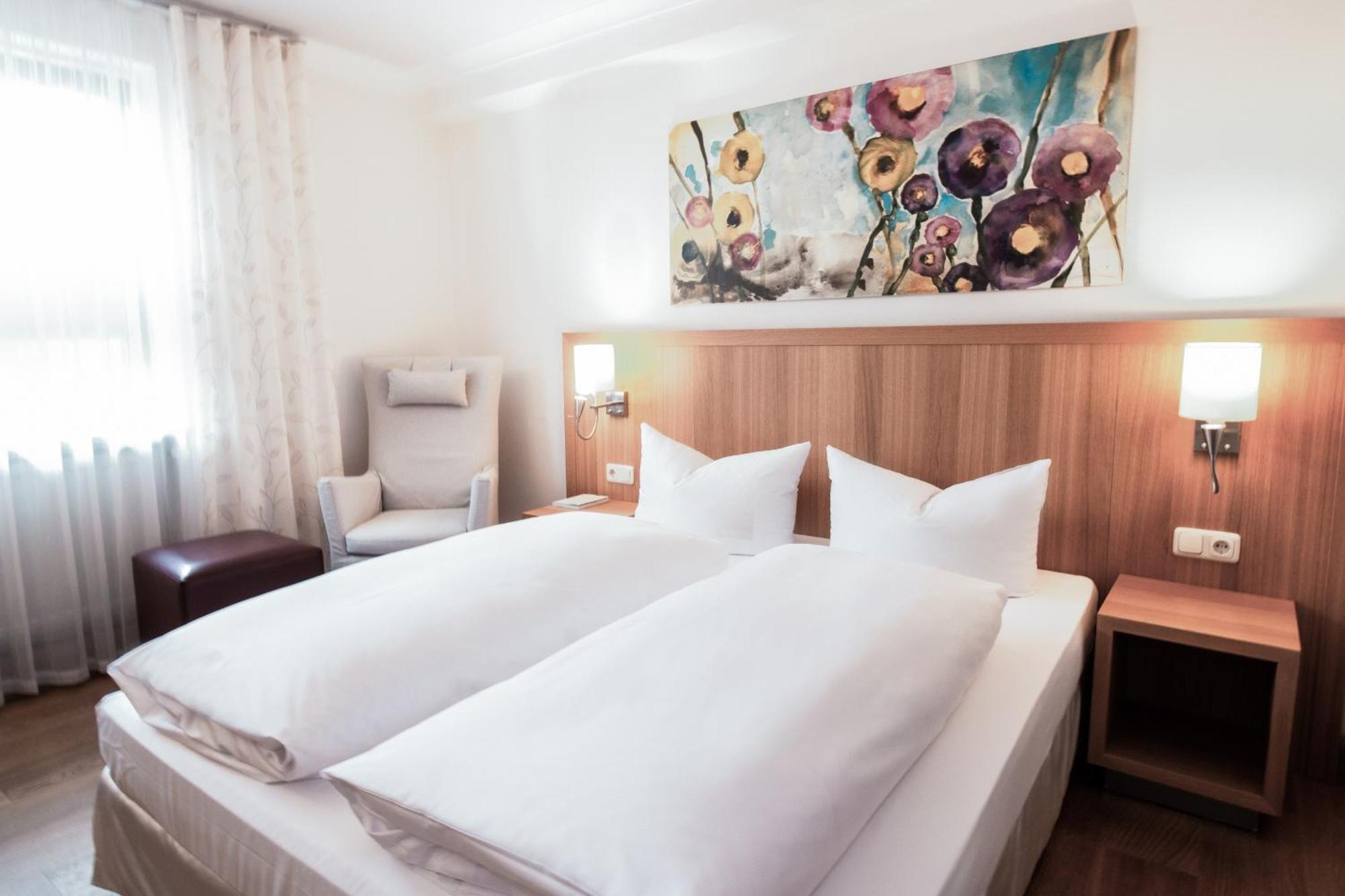 Komfort Doppelzimmer mit Zugang zum GartenSpa