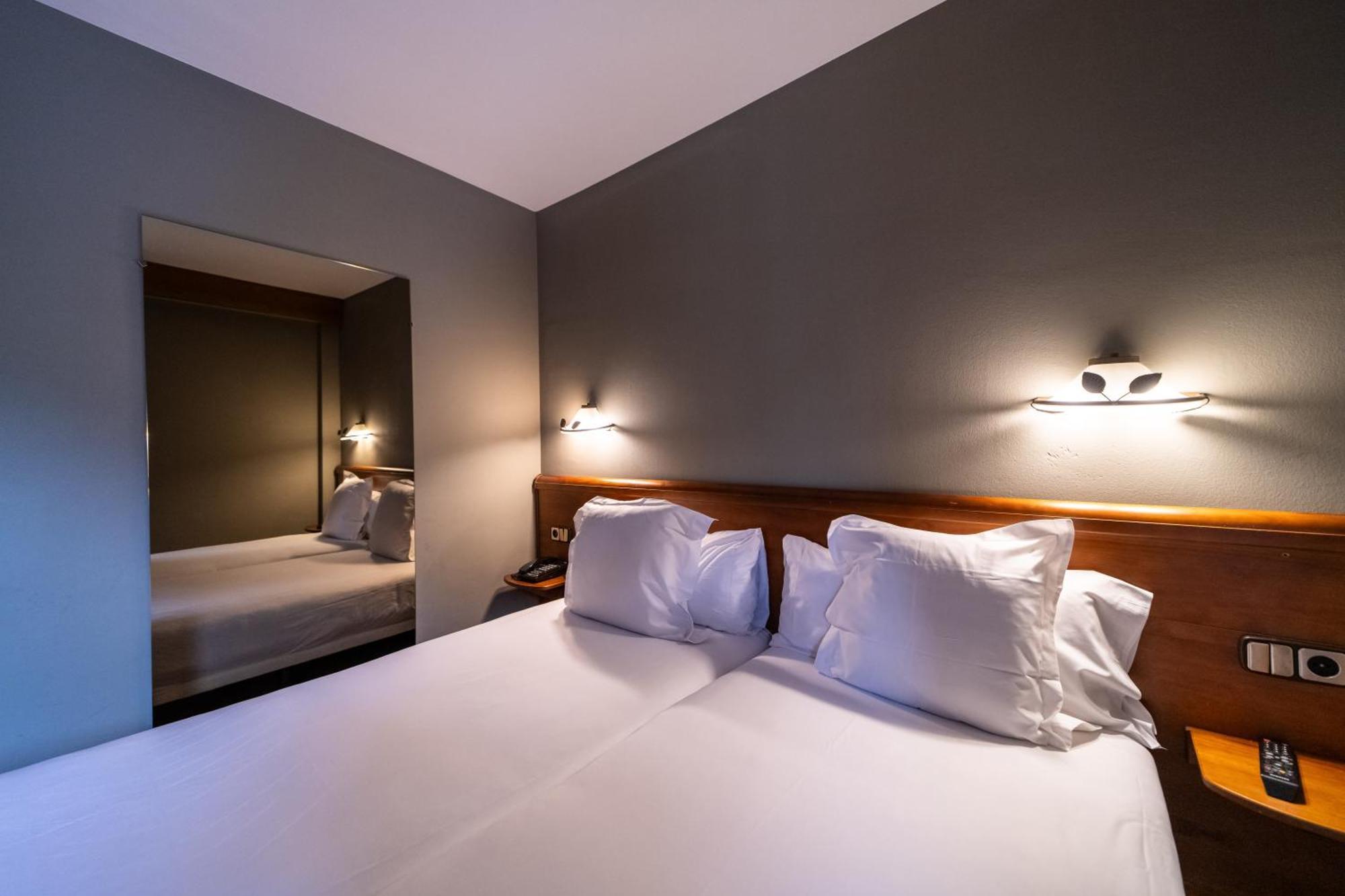 Apartment (2-4 Adults) with Club Access,1571293013:JPEG
