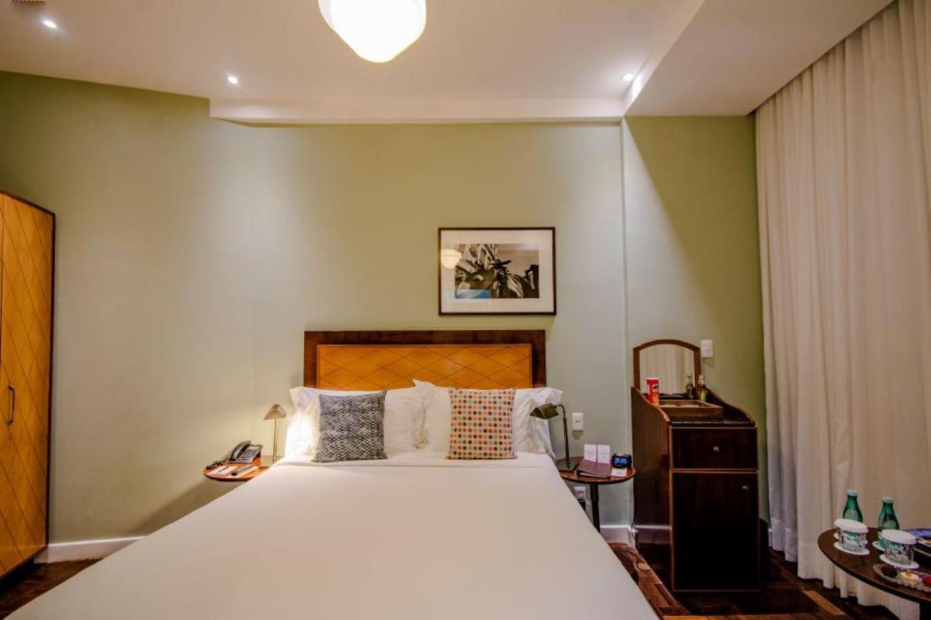 Quarto standard pequeno