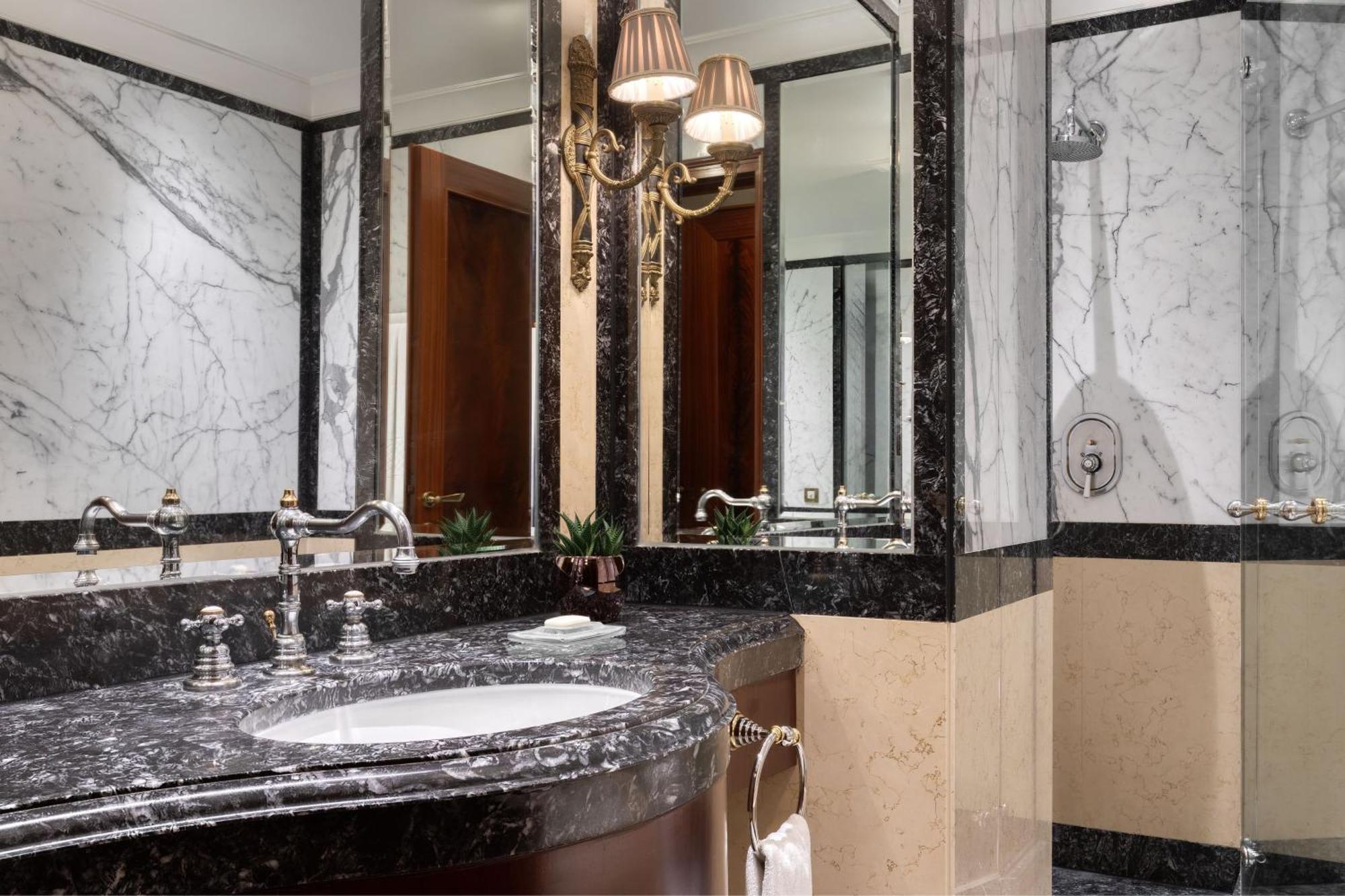 Classic, Guest room, 2 Twin/Single Bed(s), Courtyard view