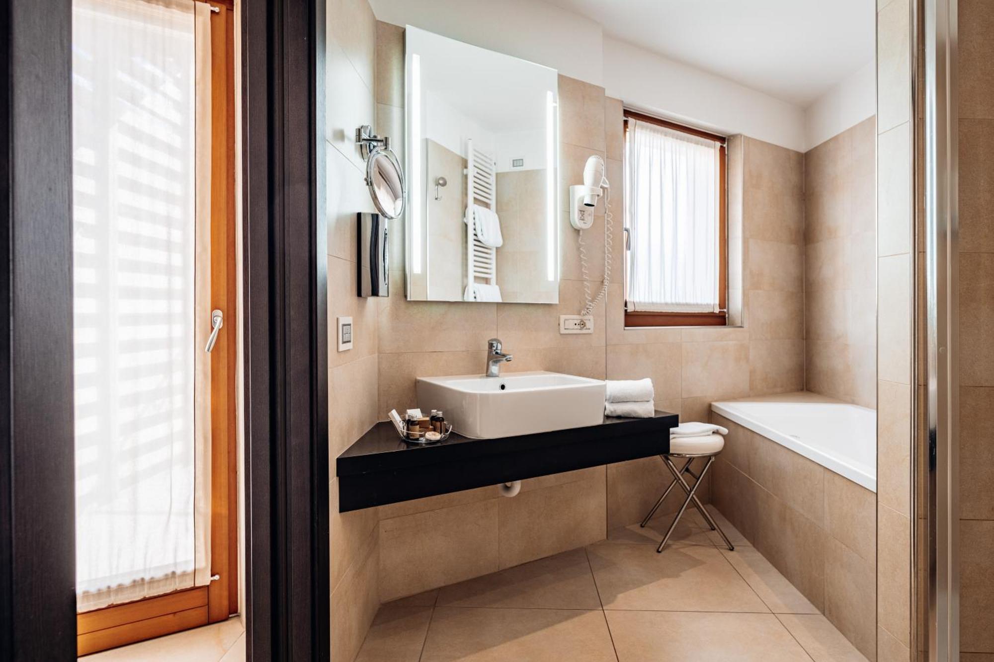 Junior Suite con Vasca Idromassaggio
