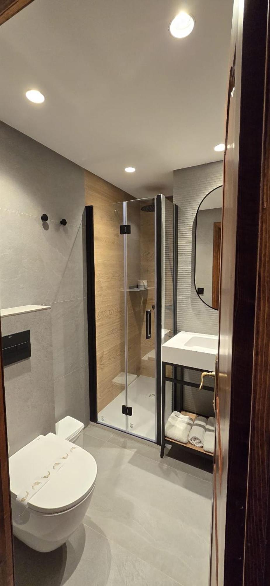 Single Room,1688810869:JPEG