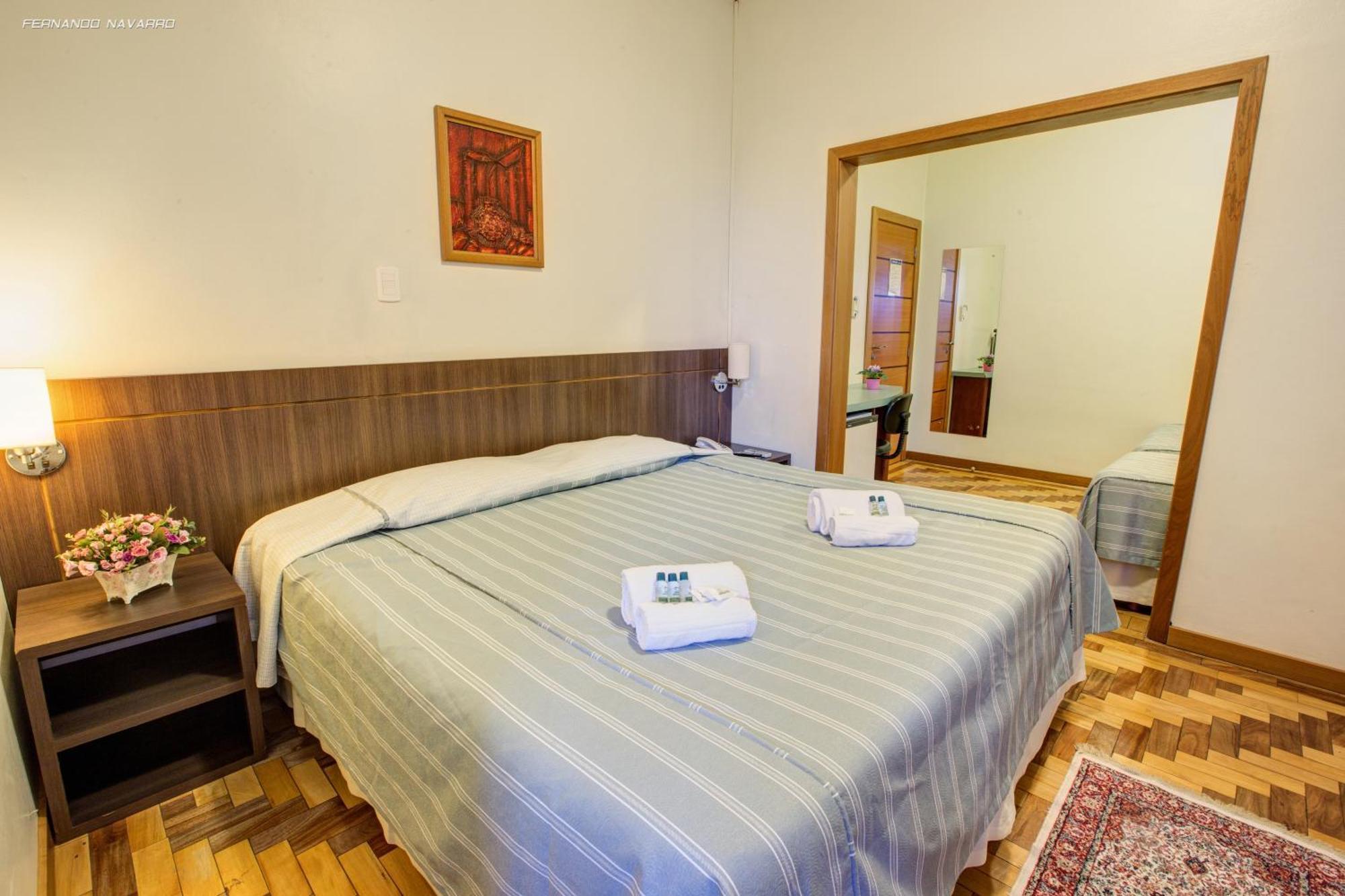 Quarto Quádruplo Standard