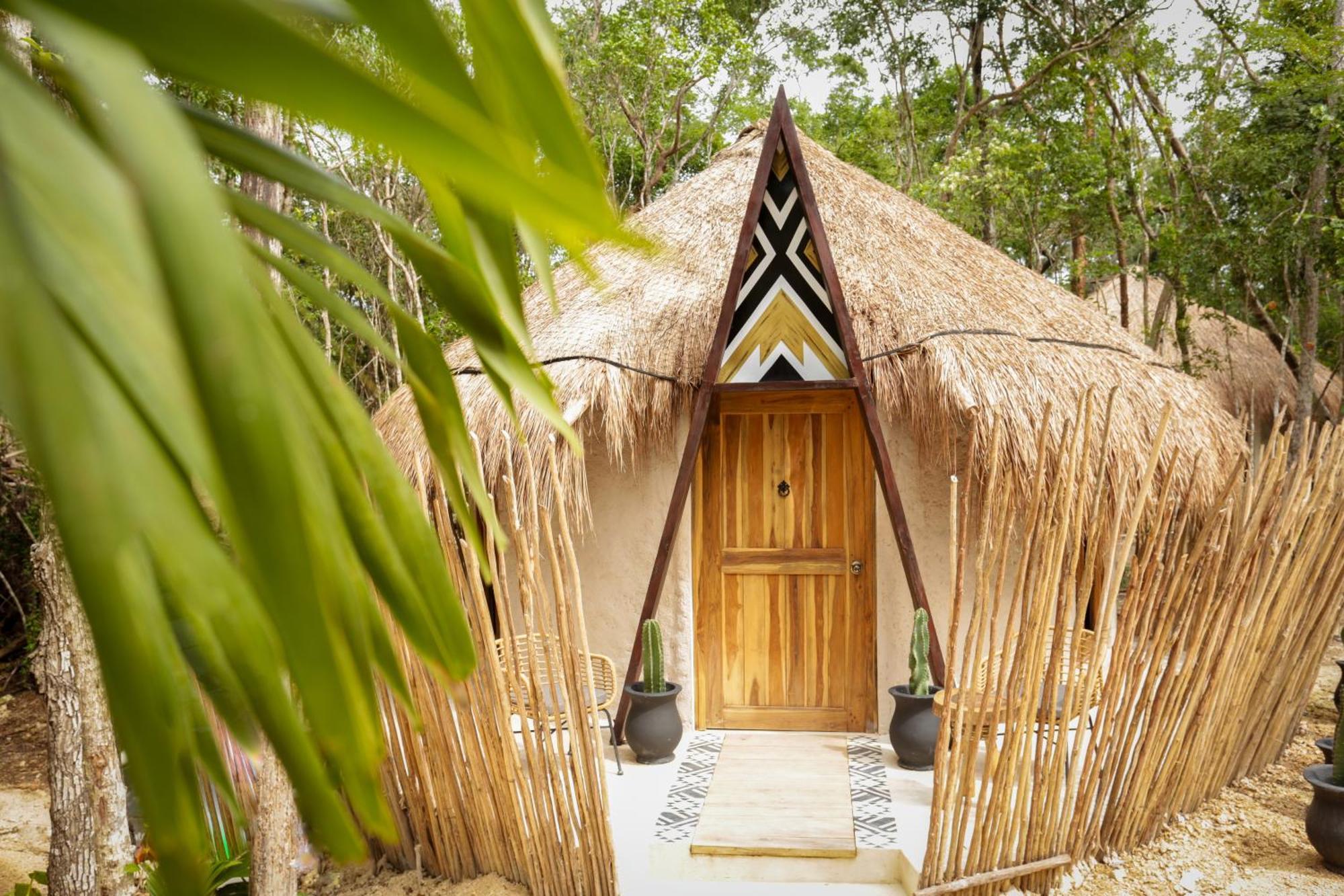 Bungalow with Patio