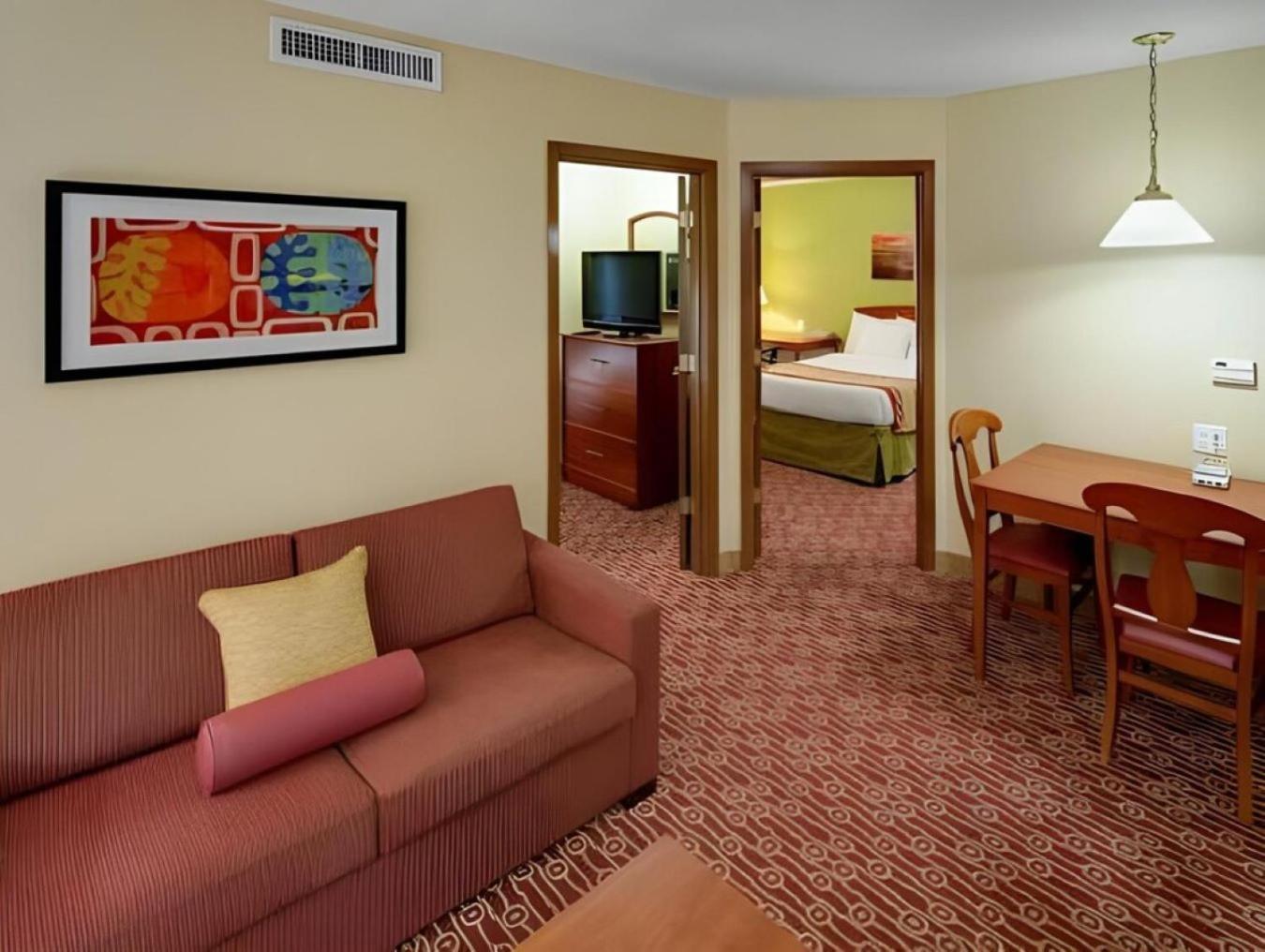 Two-Bedroom Suite
