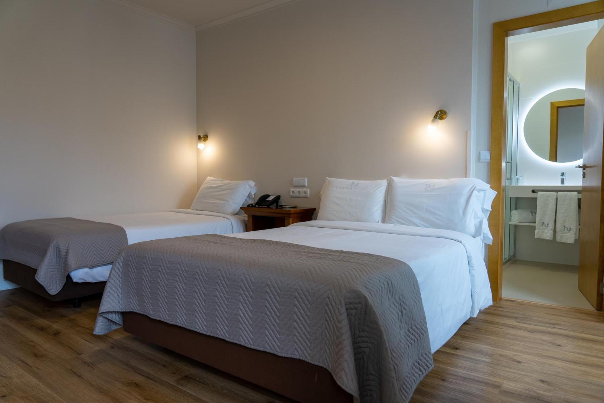 Quarto Duplo ou Twin com Cama Extra