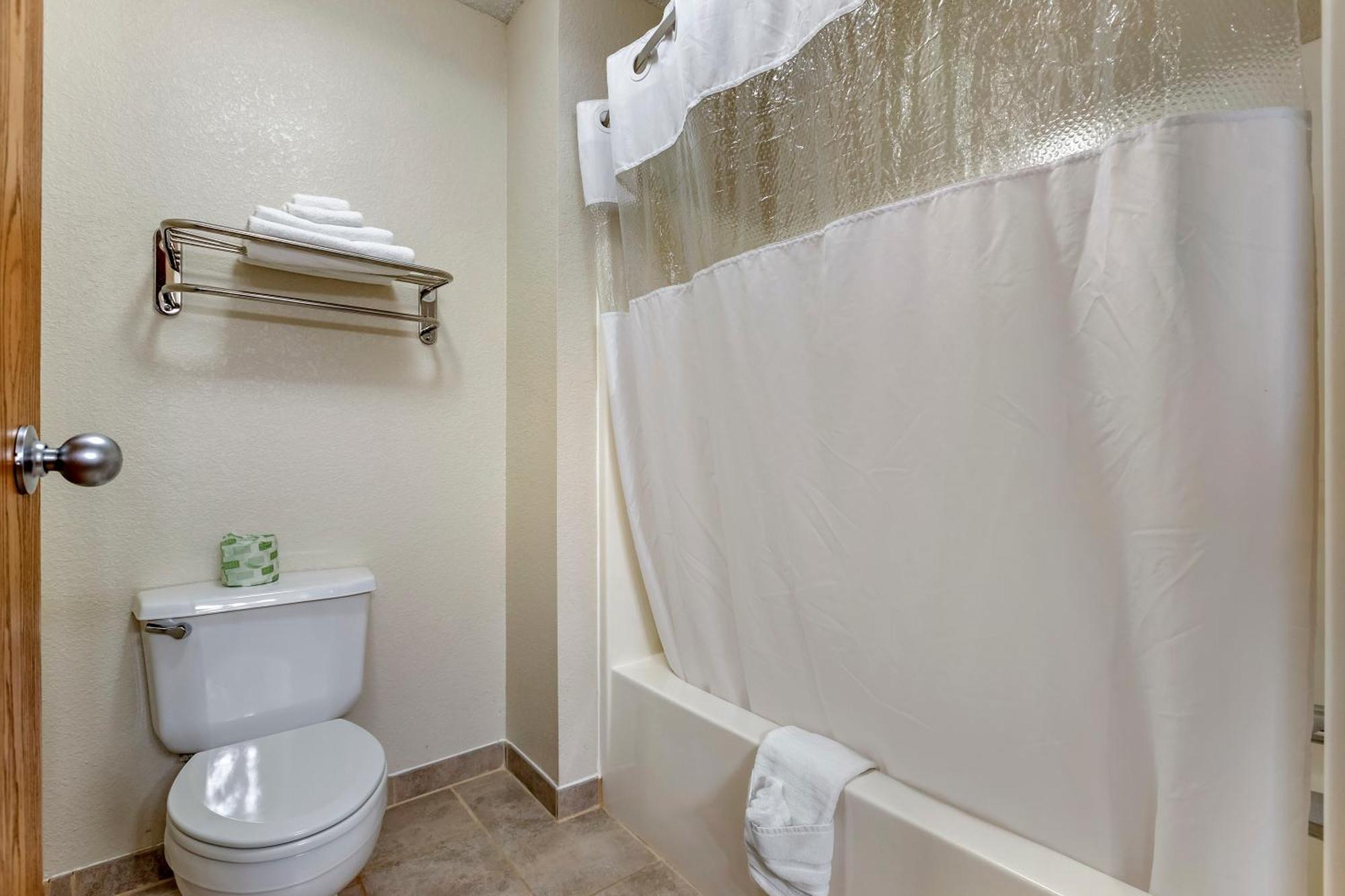 Executive Double Suite,1020850000:JPEG